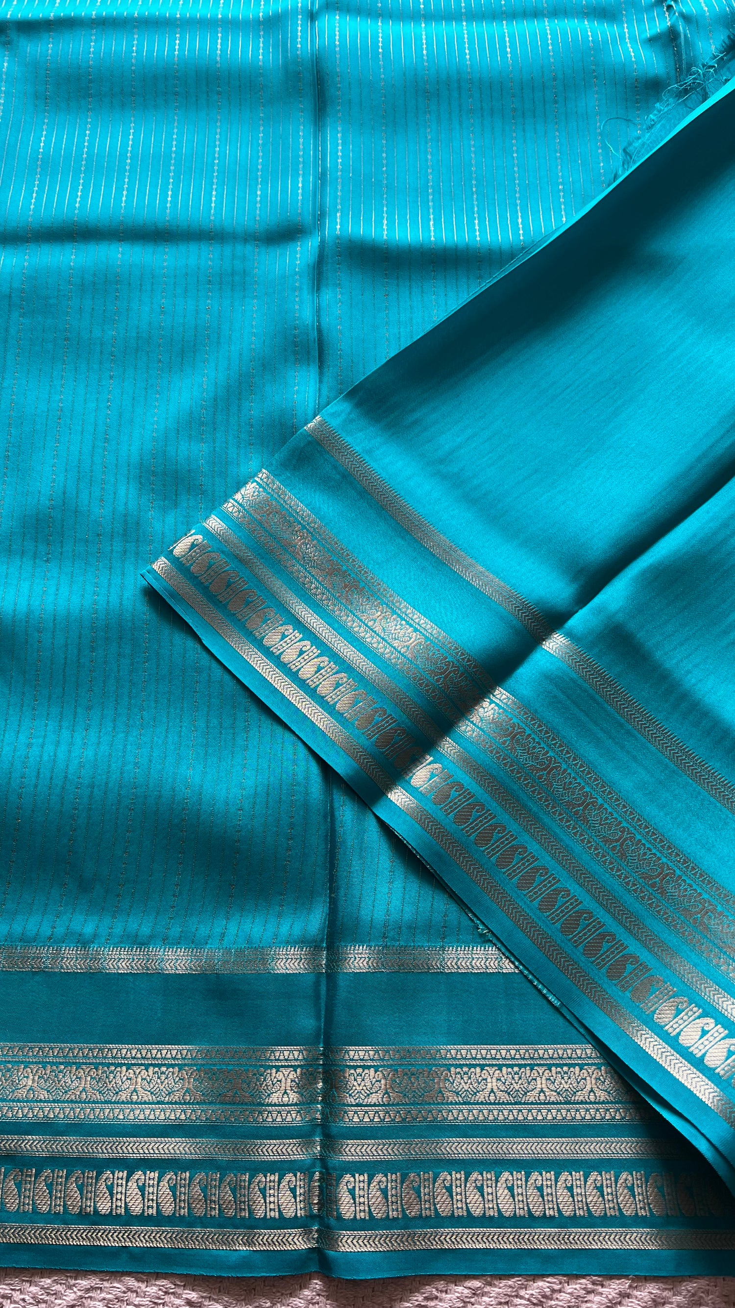 SUV5485-RAMABLUE