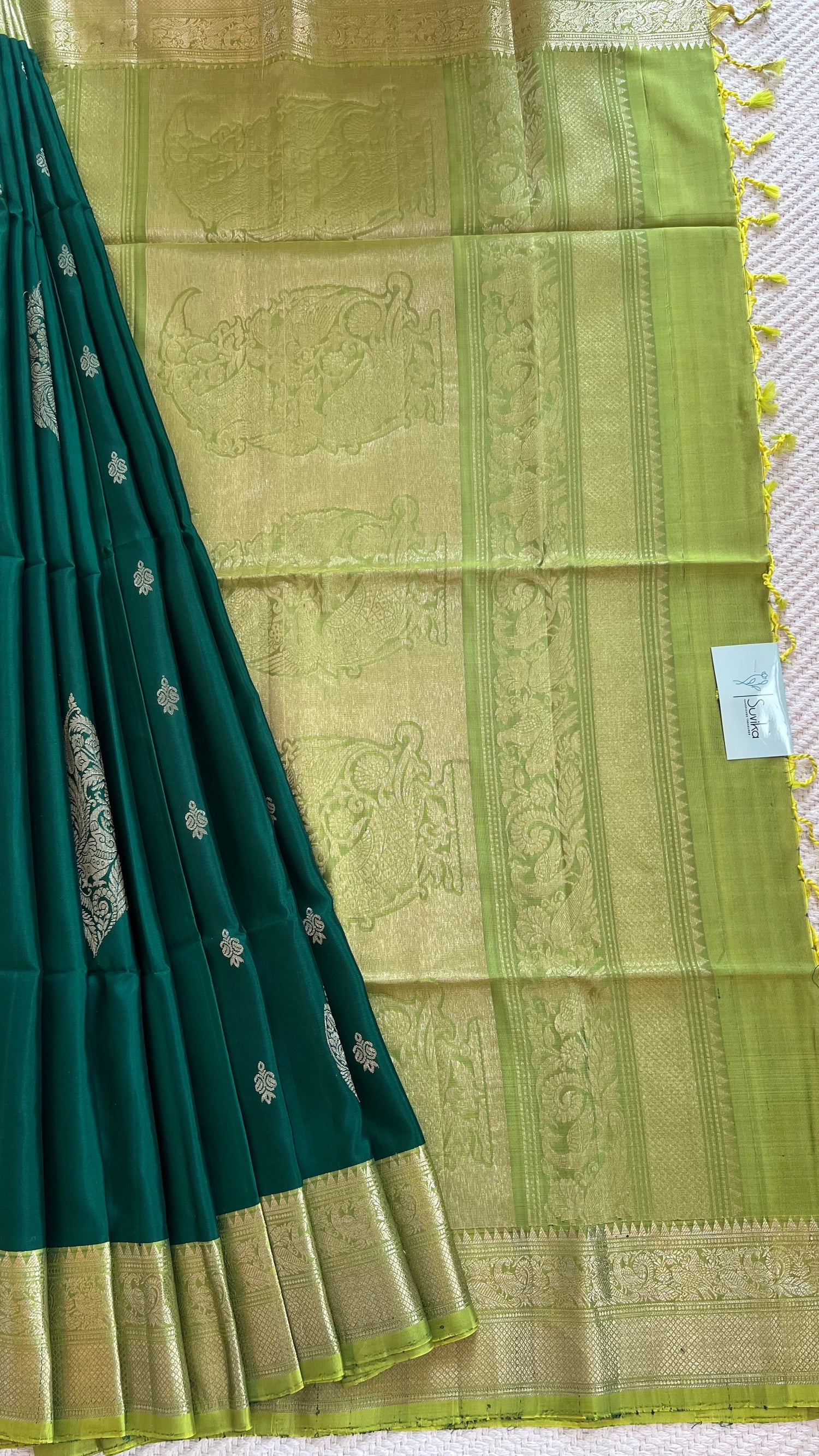 SUV3121 - BOTTLEGREEN WITH PISTA PURE SOFT SILK SAREE