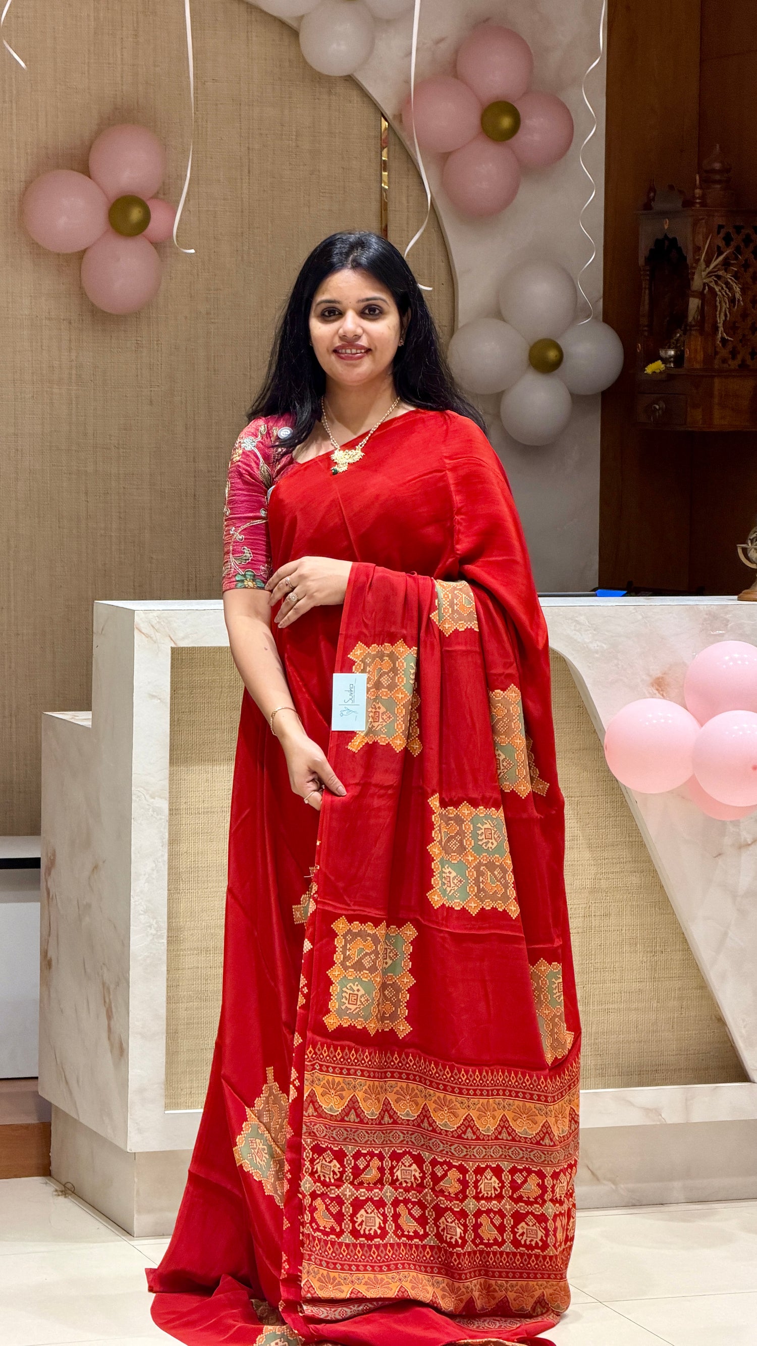 SUV4687-RED