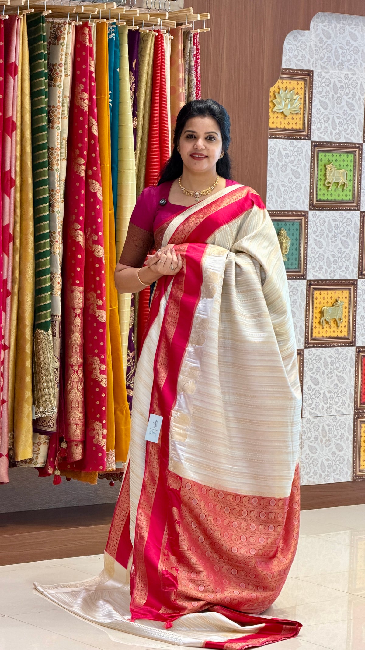 SATIN CREPE SUV5629-OFFWHITE WITH PINK