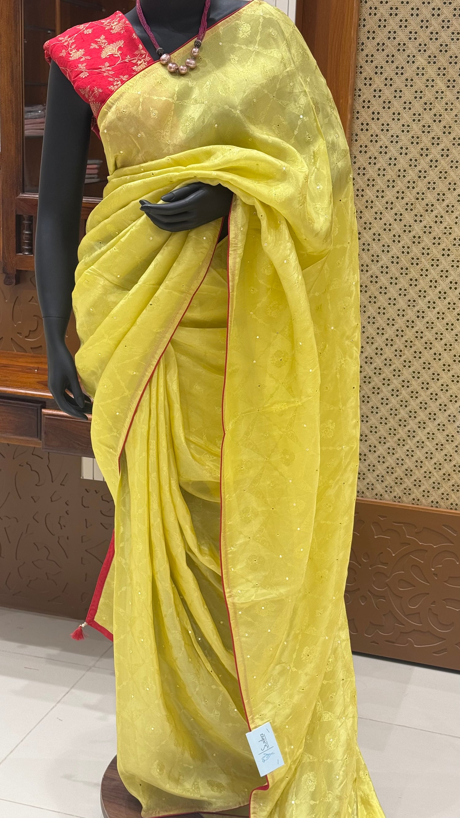 SUV2848 - YELLOW
