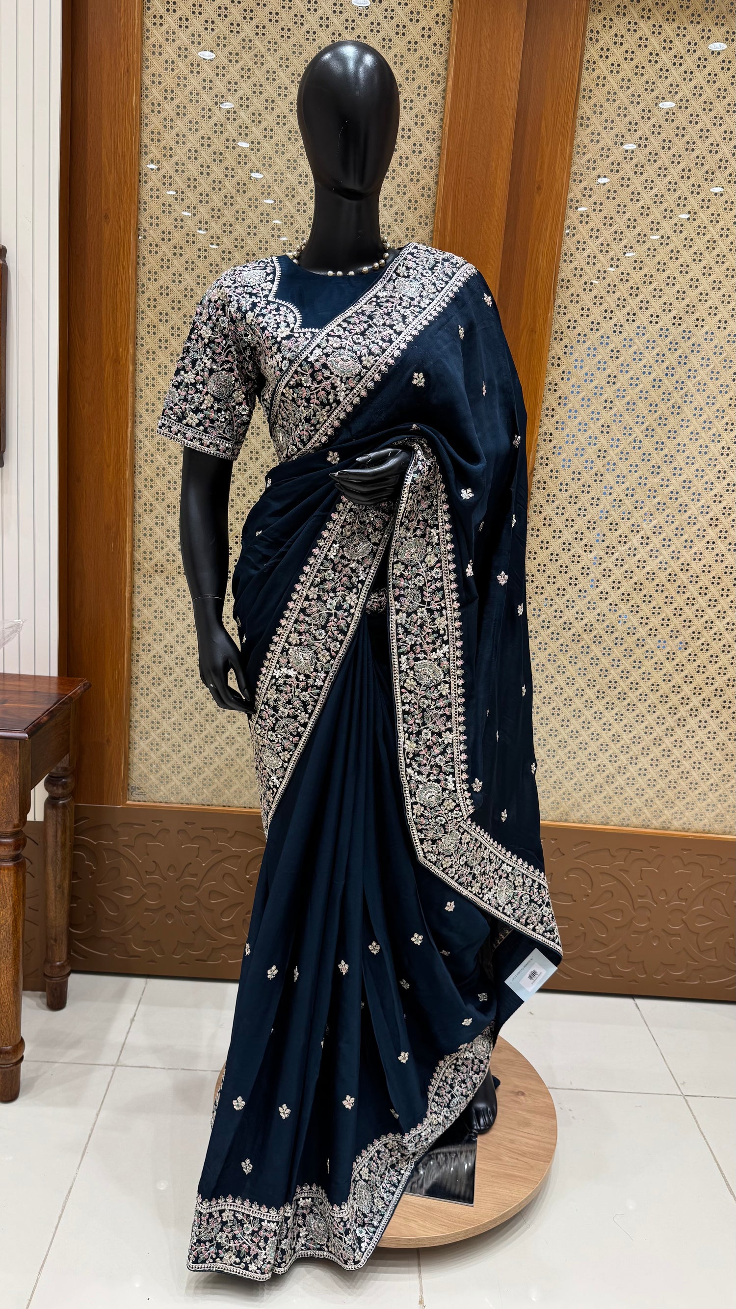 SUV4651-SAPHIREBLUE