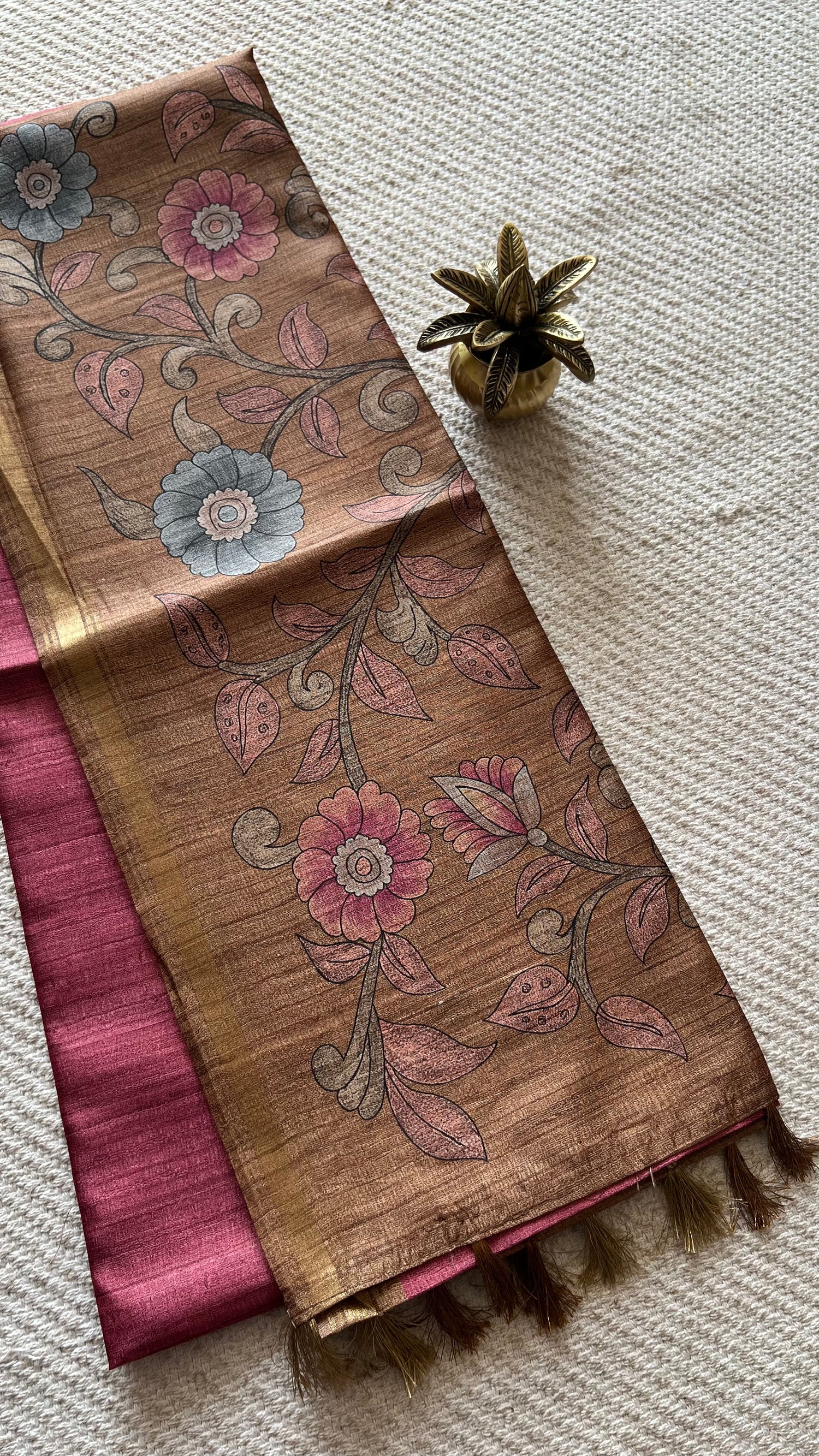 SUV3839-BROWN WITH PINK