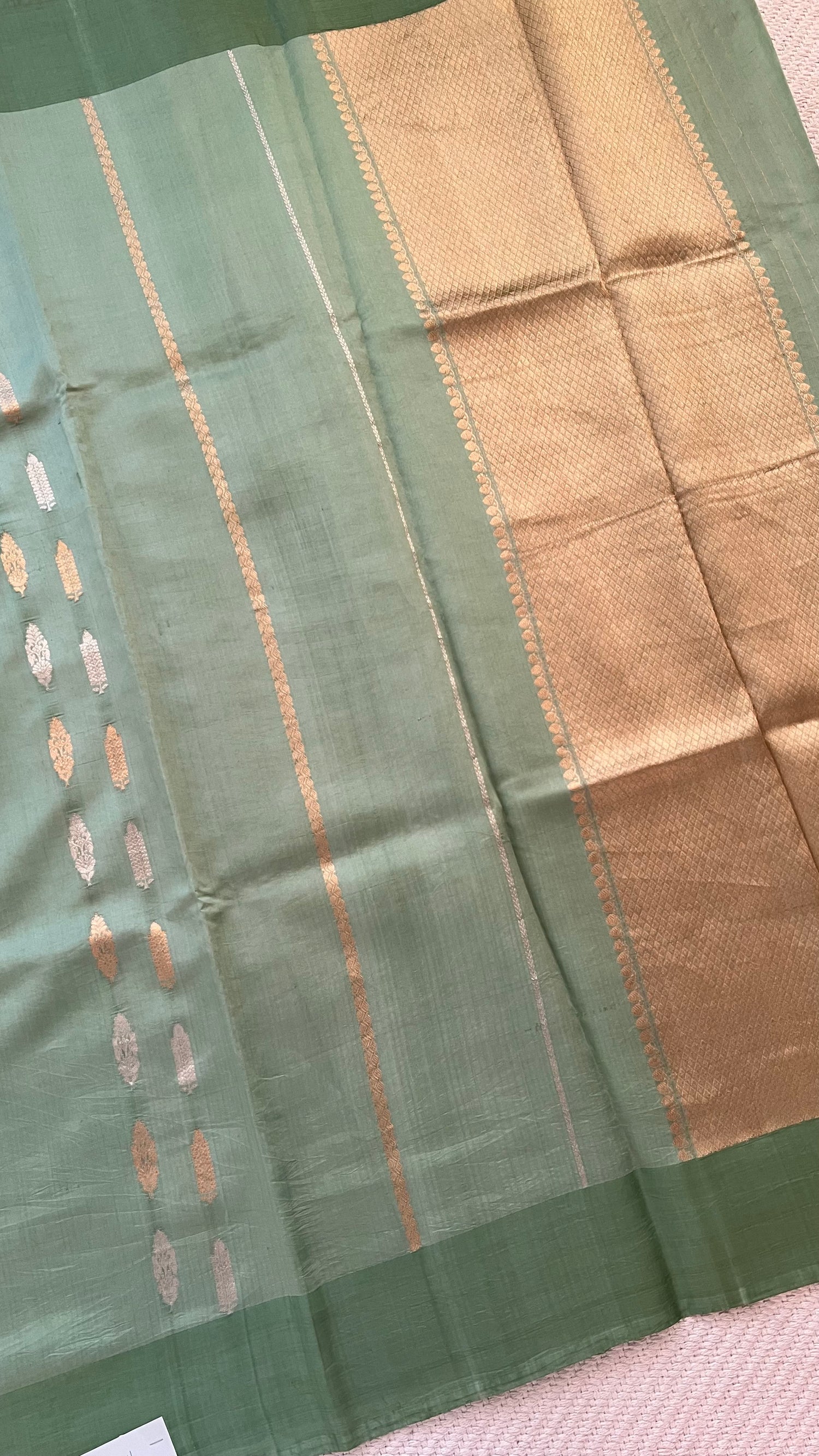 PSUV244-PISTA PURE MANGO SILK SAREE
