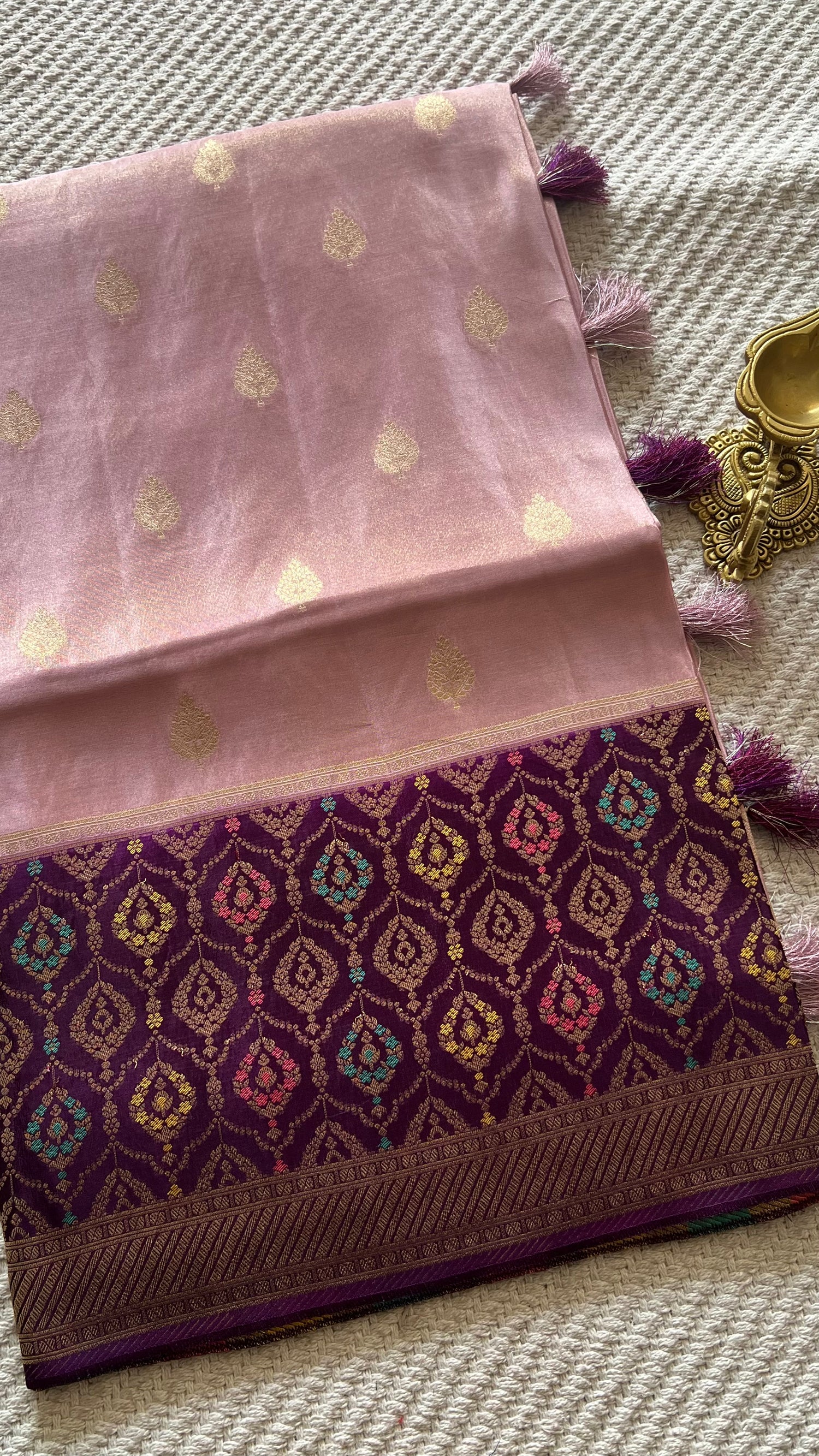 SUV4850-LAVENDER WITH PURPLE