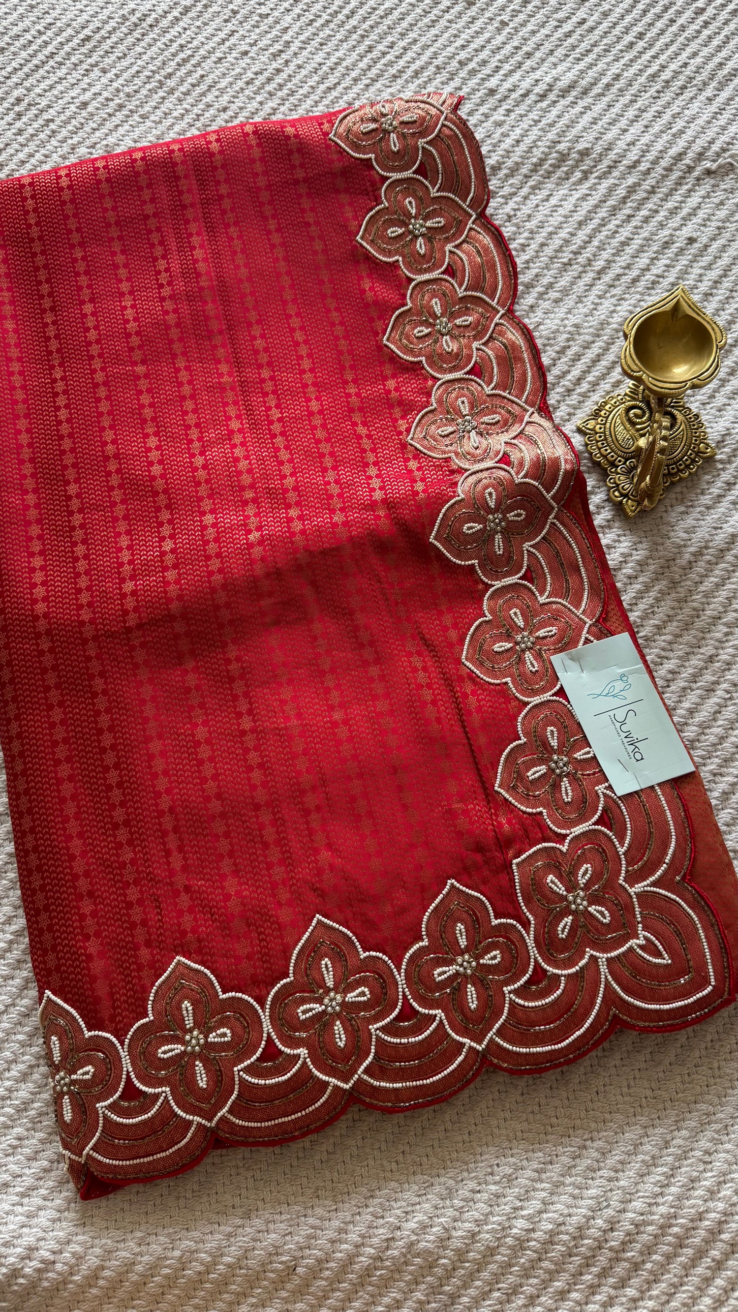 SUV4637-RED
