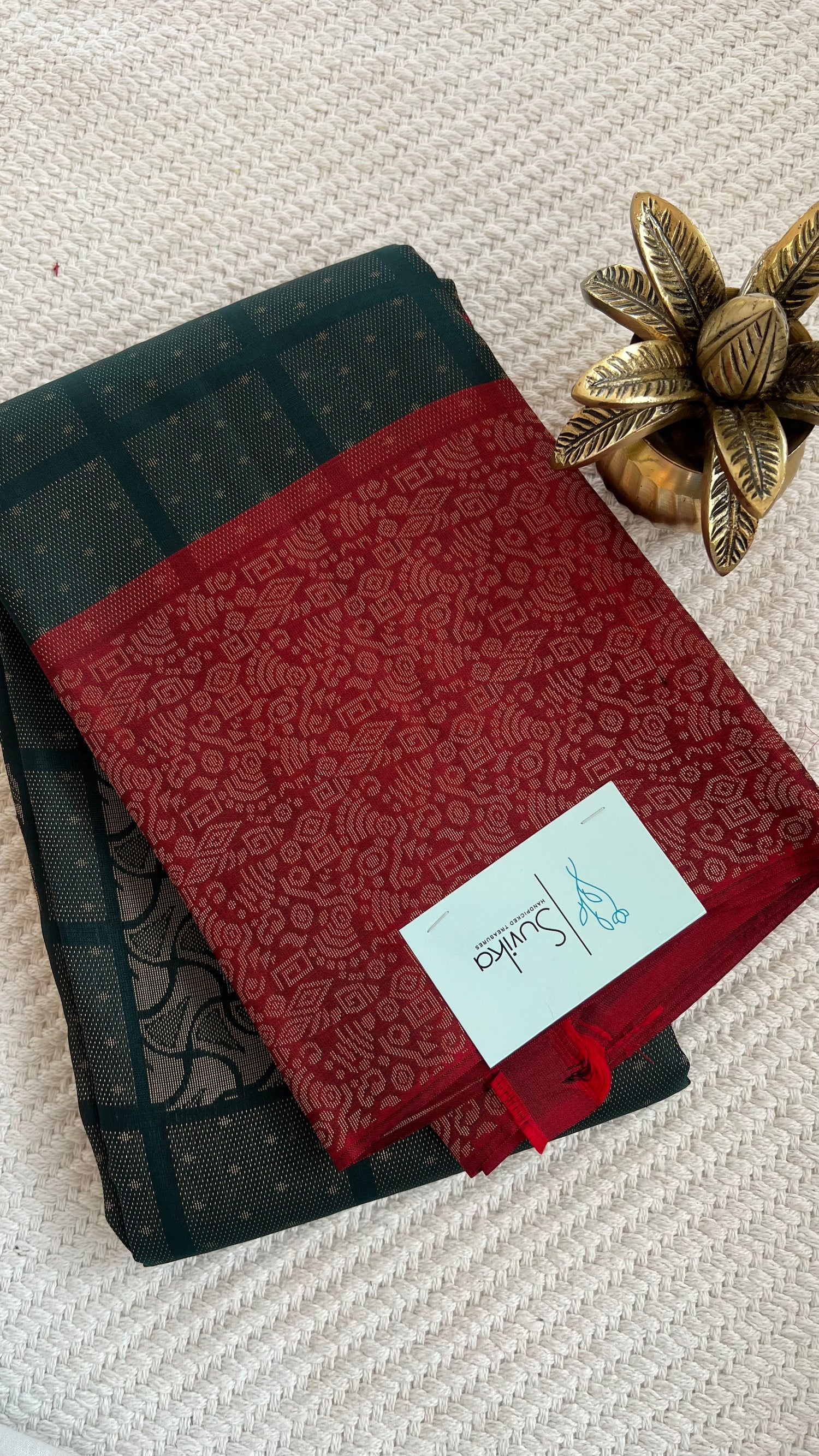 SUV3124 - BOTTLE GREEN WITH RUST RED PURE KANCHIPURAM