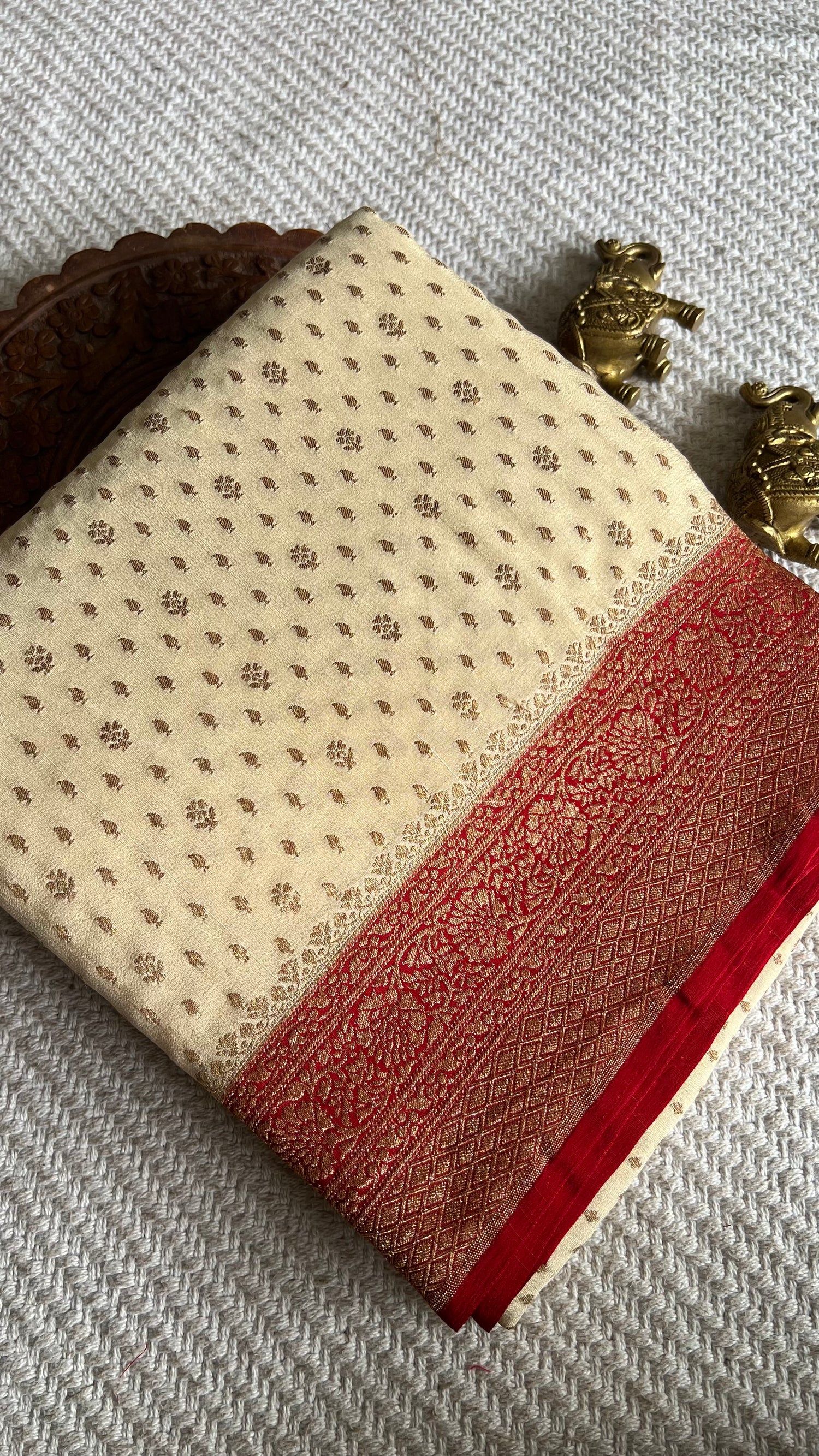 PSB40-BEIGE WITH RED