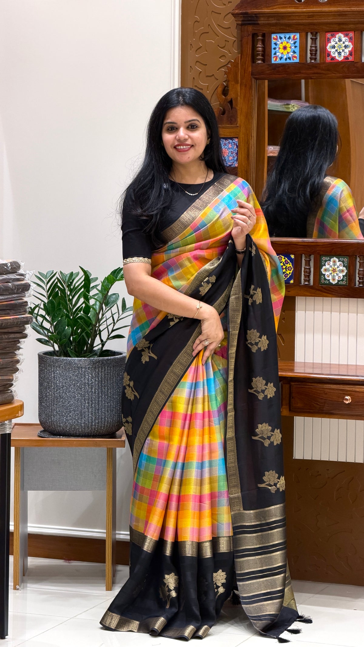 CHECKS SAREE SUV5880-MULTI-4