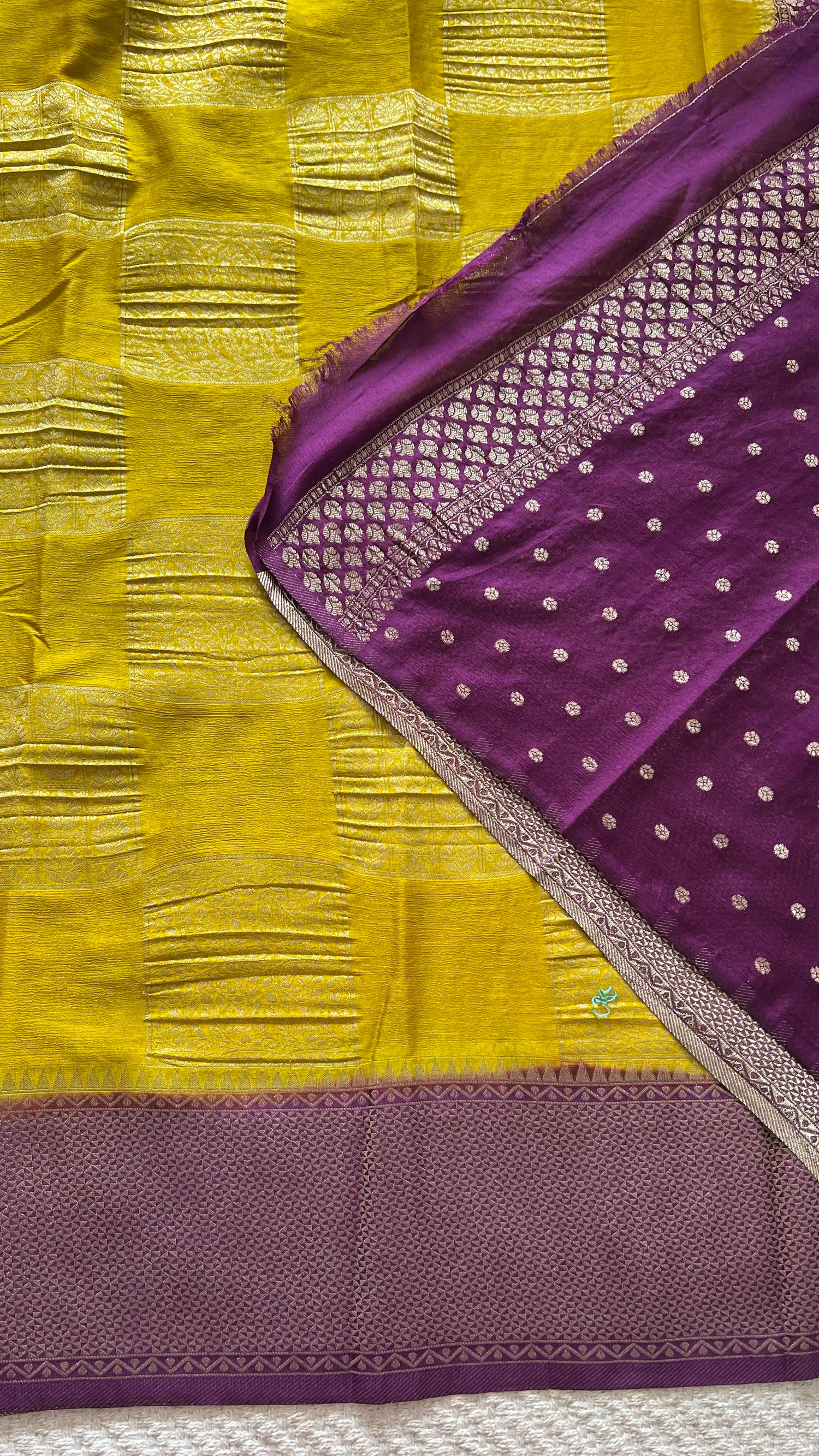 SUV4103-YELLOW WITH MAGENTA