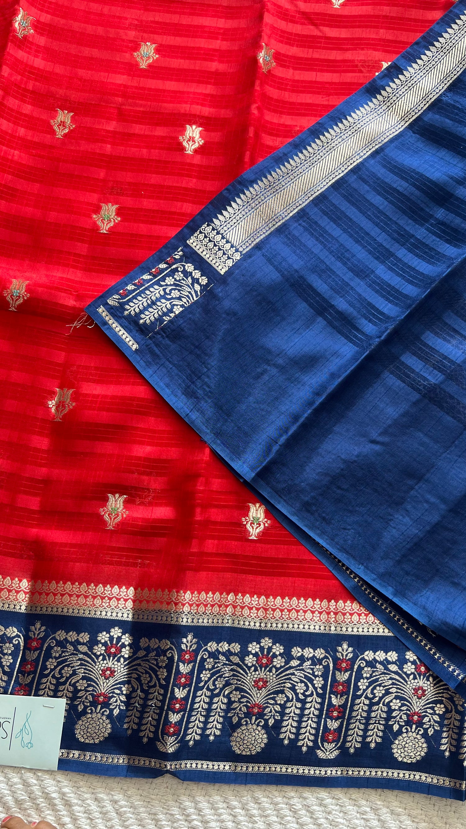 SUV4145-RED WITH BLUE