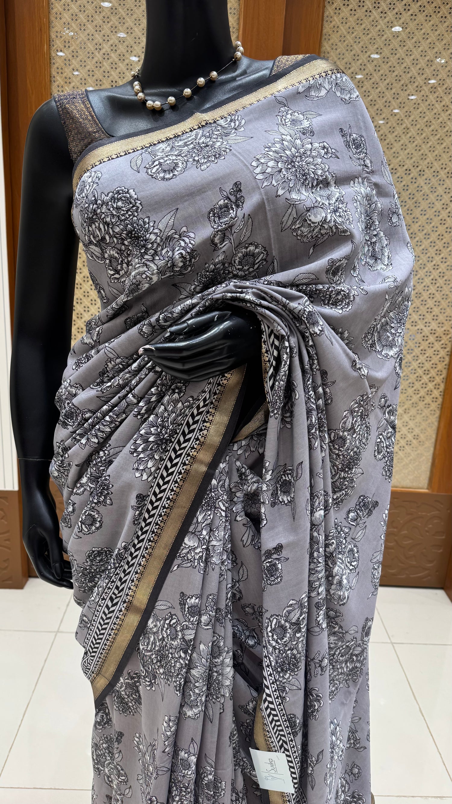 SUV5216- DARK GREY