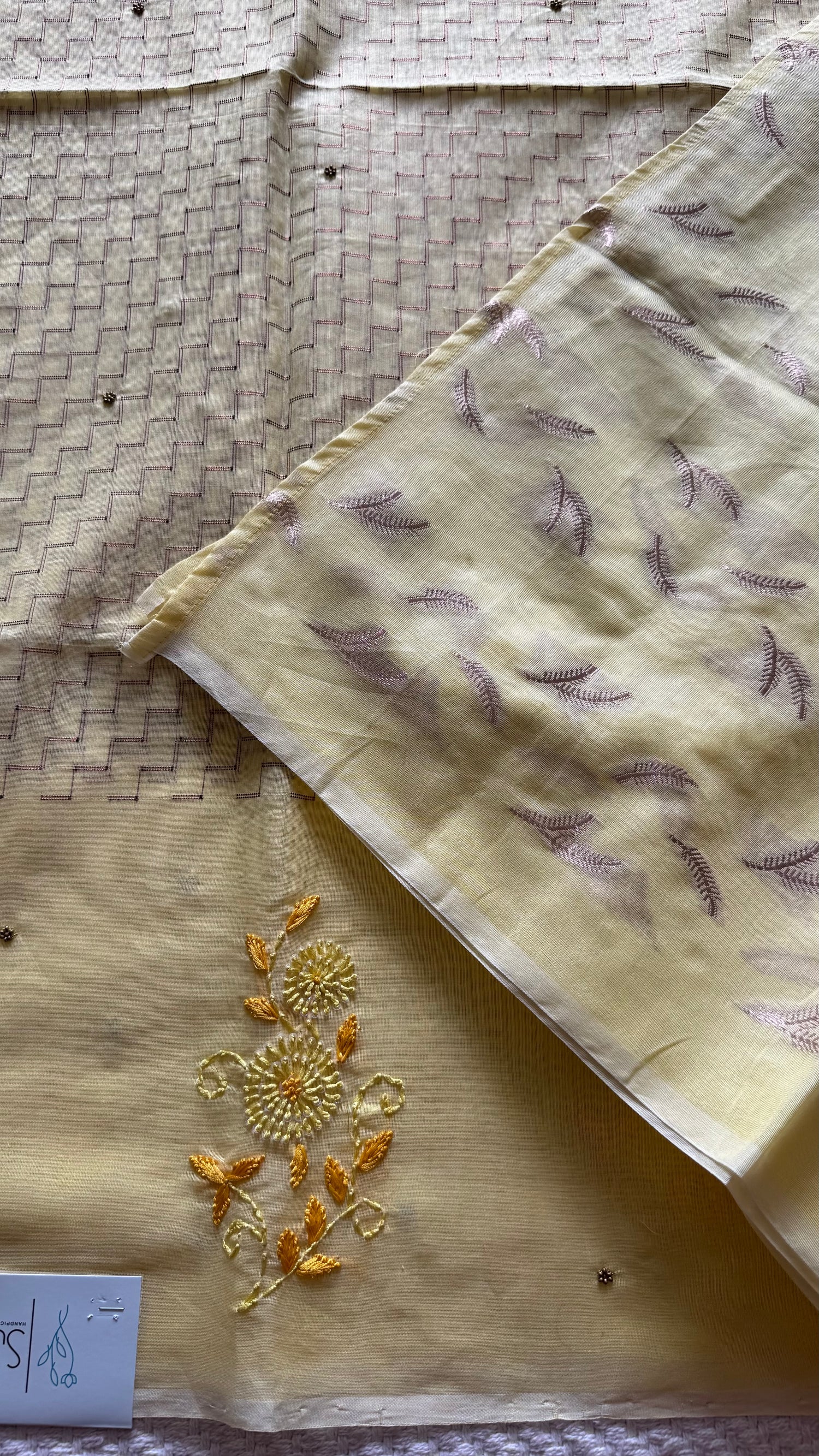 HW48 Tissue hand work 100