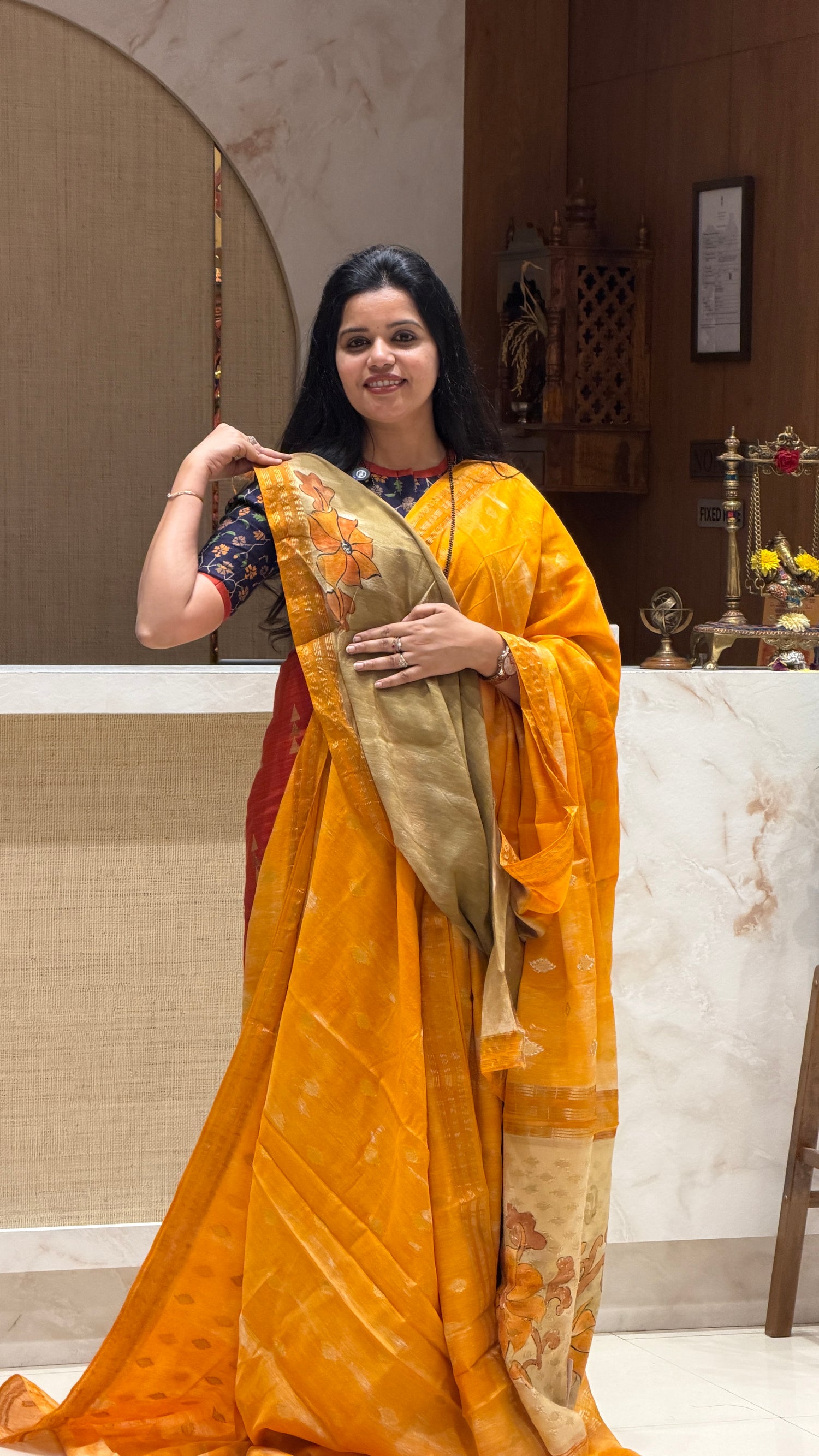 SUV4019-CHICKU WITH ORANGE