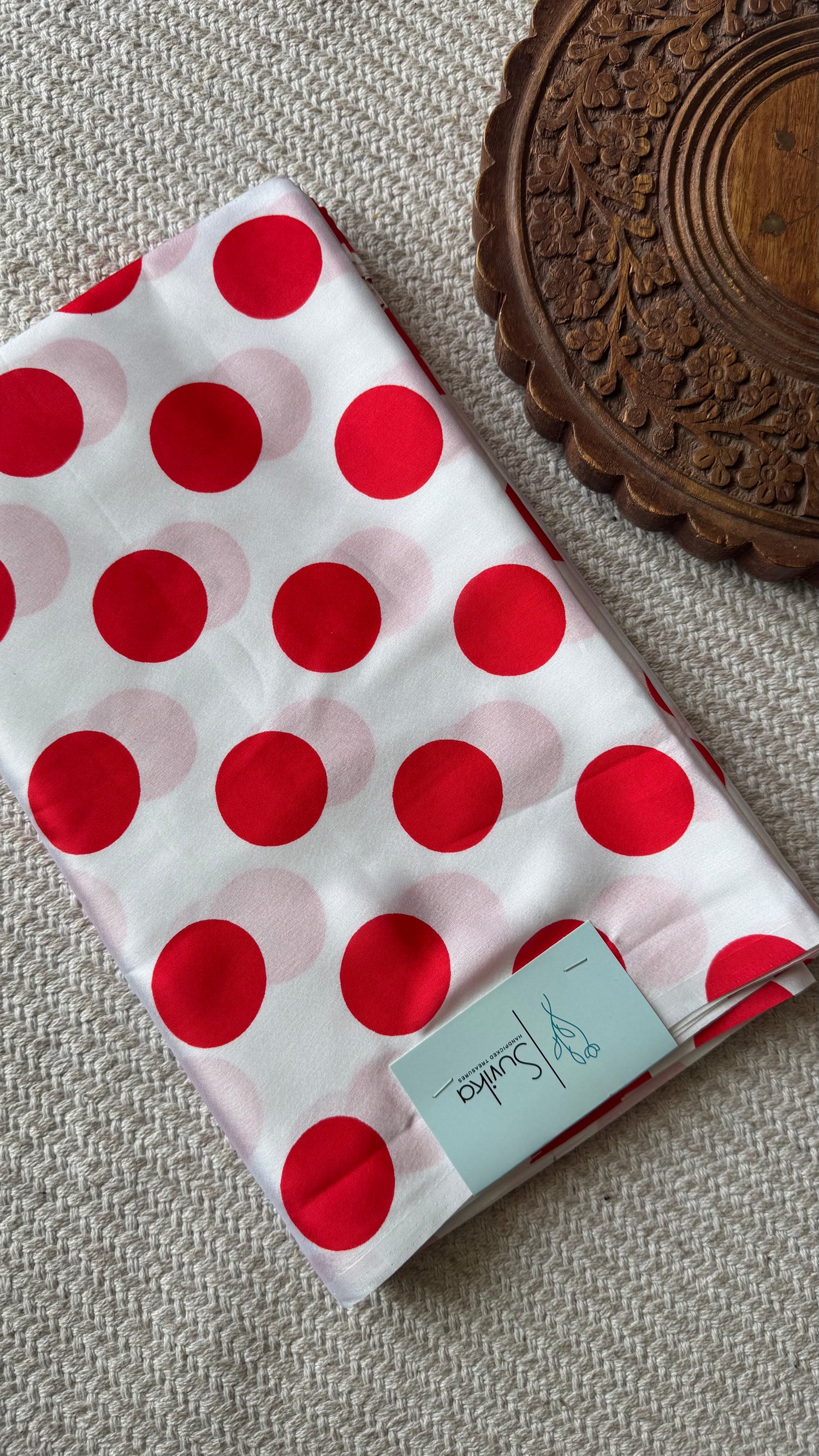 SUV4499-WHITE WITH PEACH