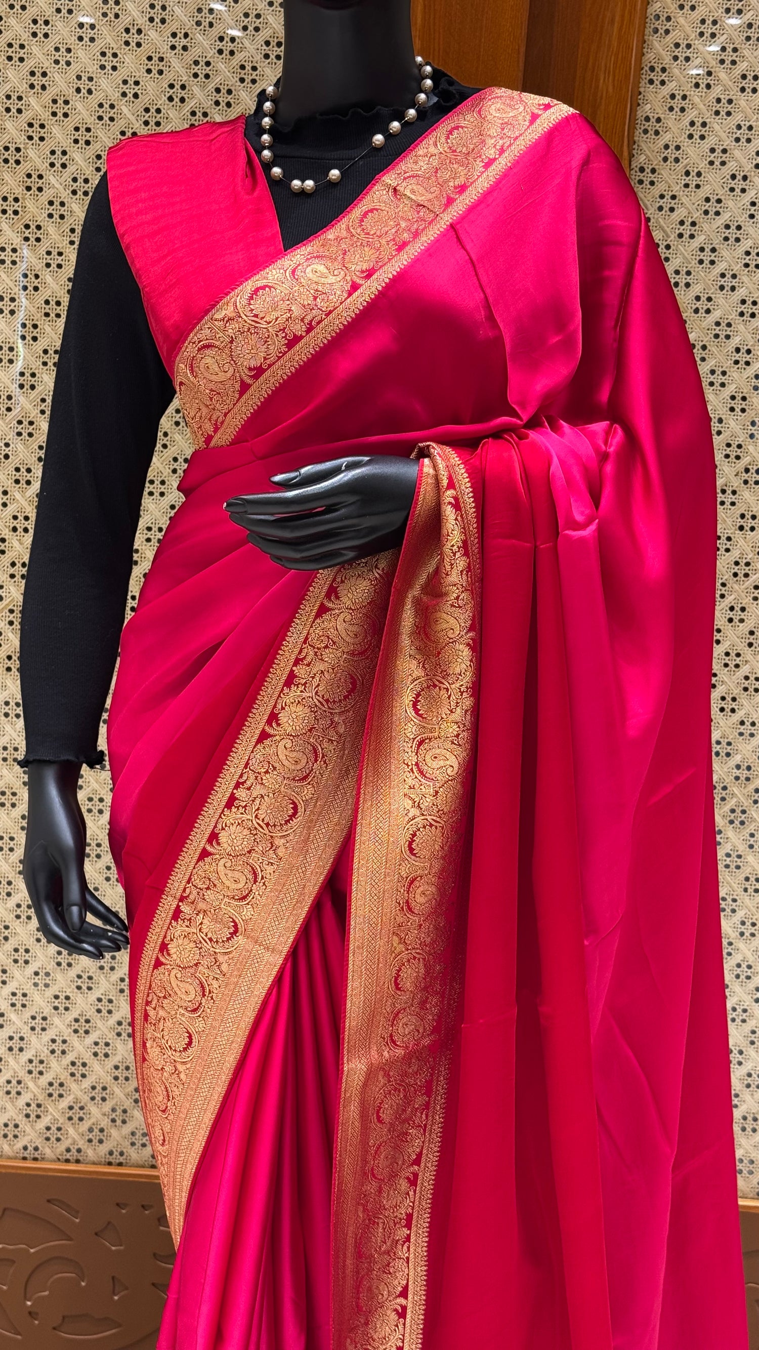 SUV4407-PINK WITH RED