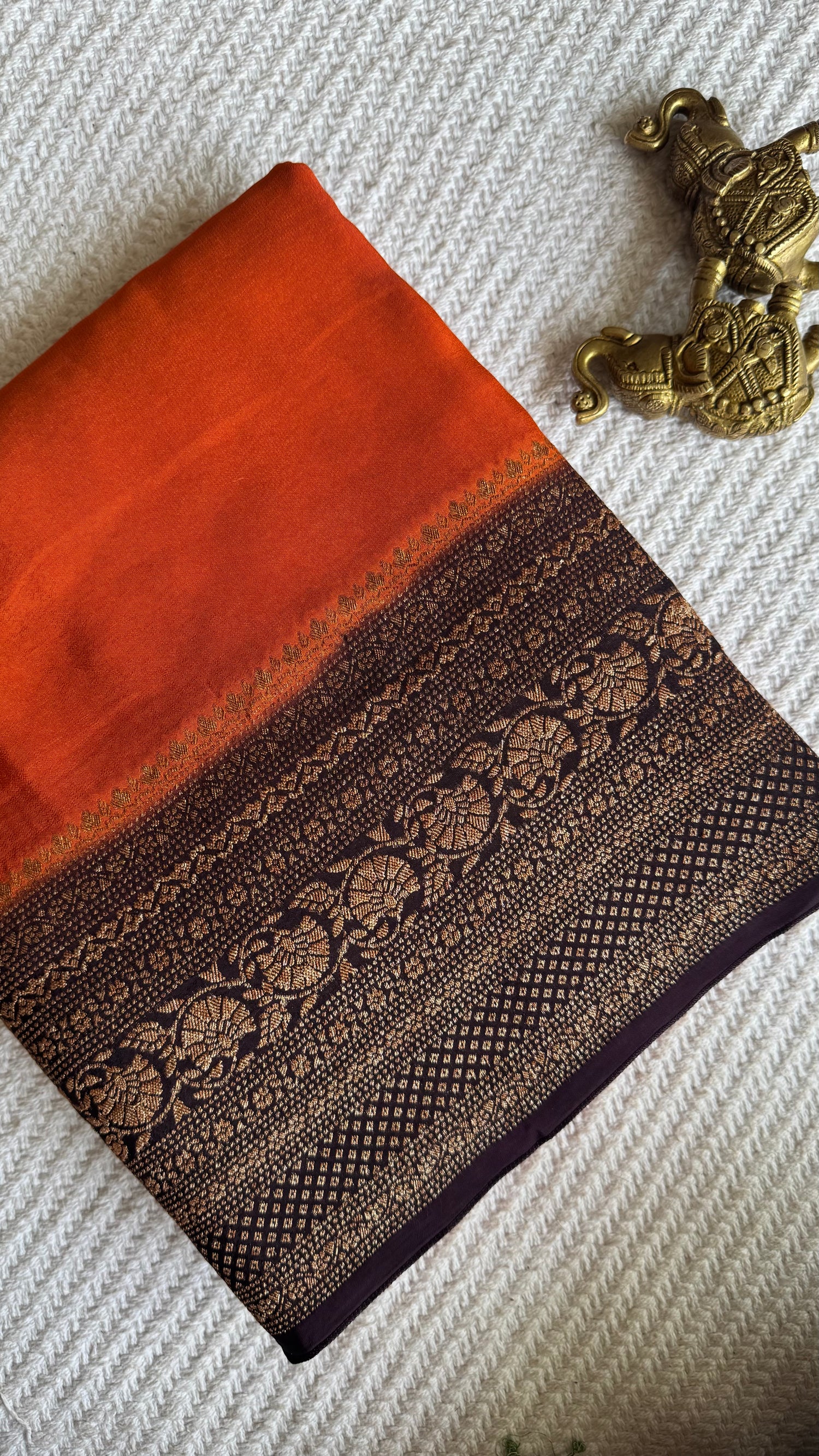 SUV4735-RUST WITH COFFEEBROWN