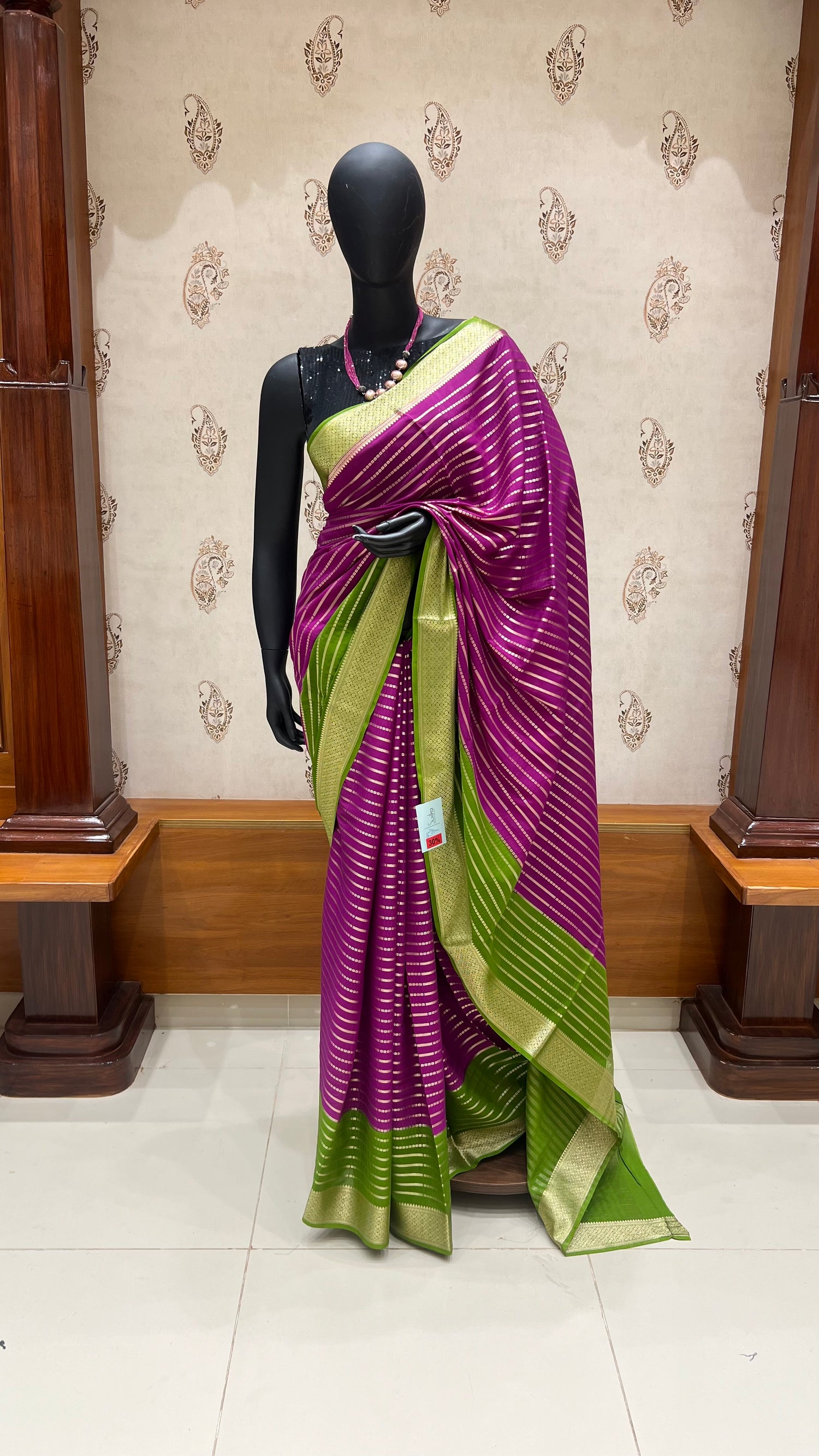 SUV2733-MAGENTA WITH GREEN