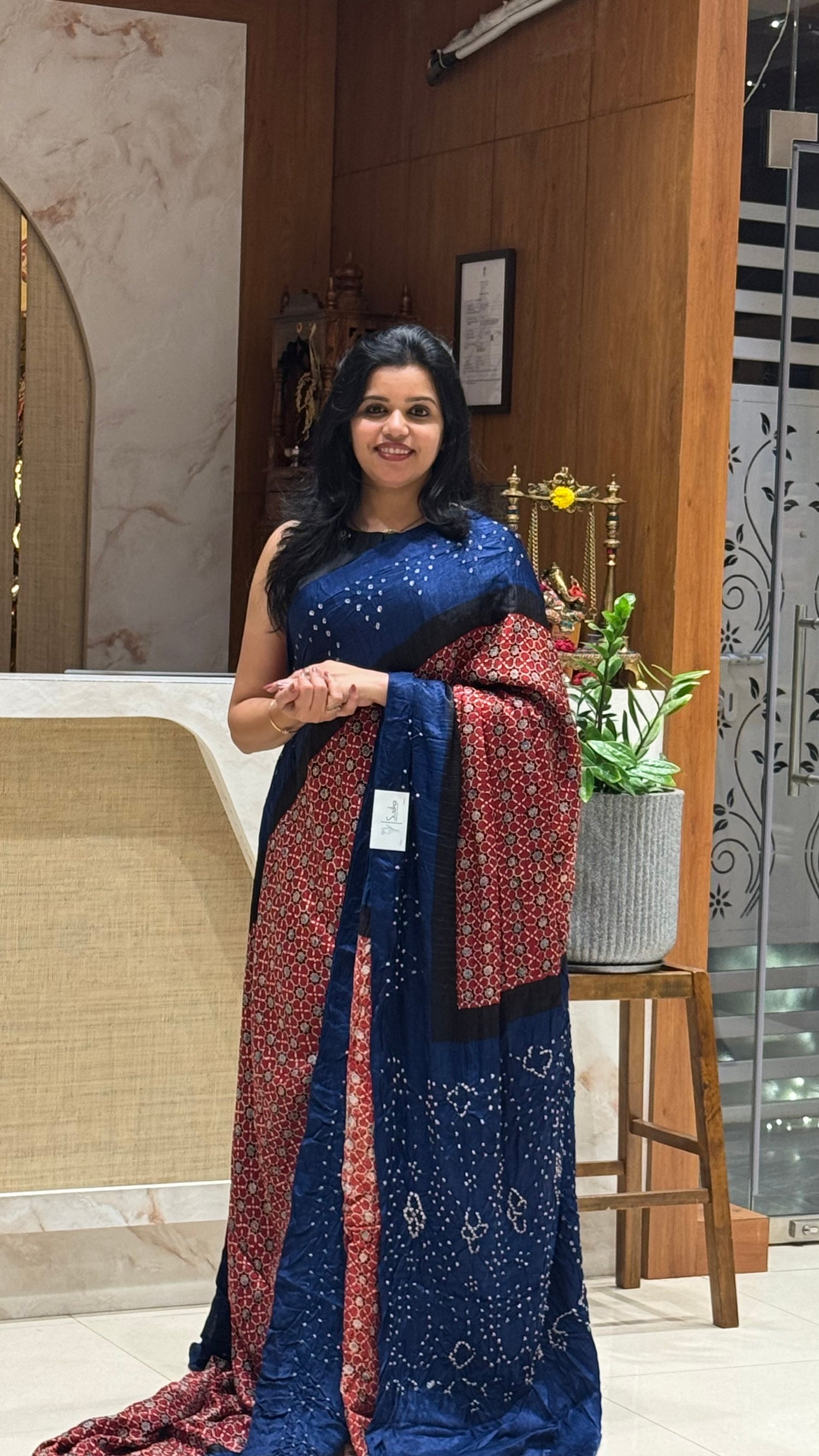 SUV4008-RED WITH BLUE