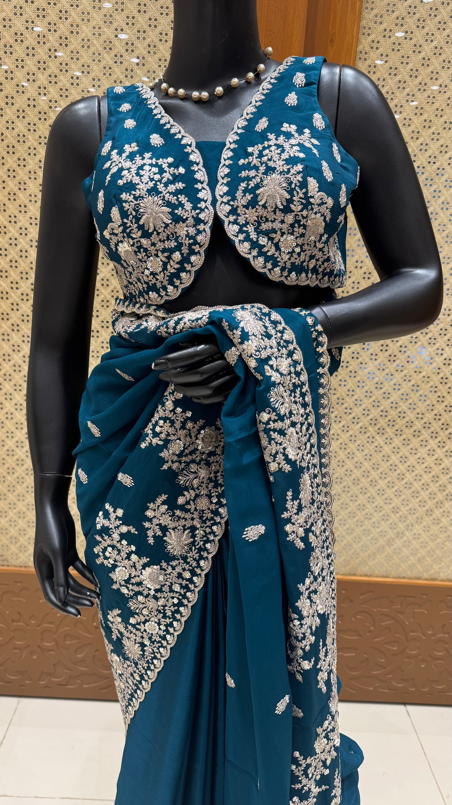 SUV4668-SAPHIREBLUE