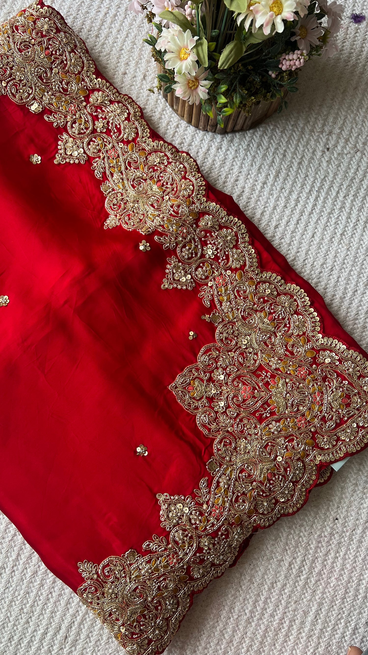 SUV4619-RED (cocktail saree)