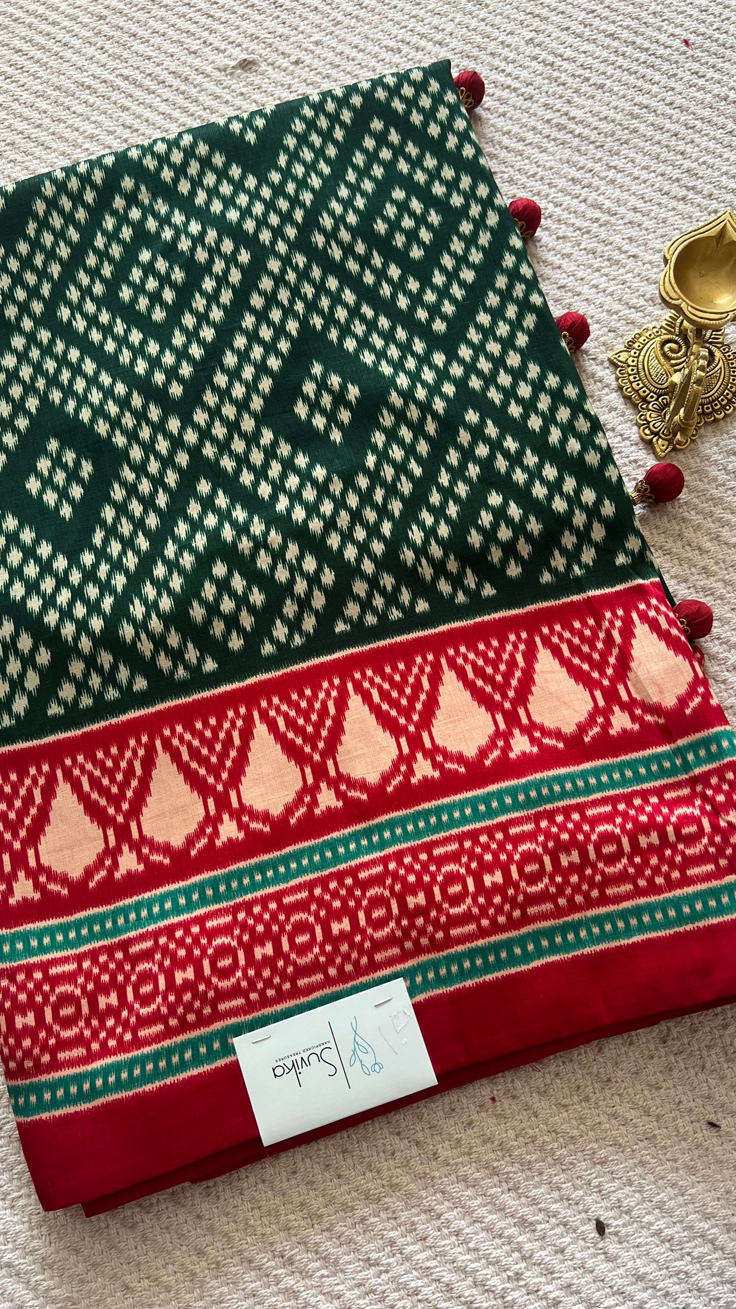 SUV3889-BOTTLEGREEN WITH RED