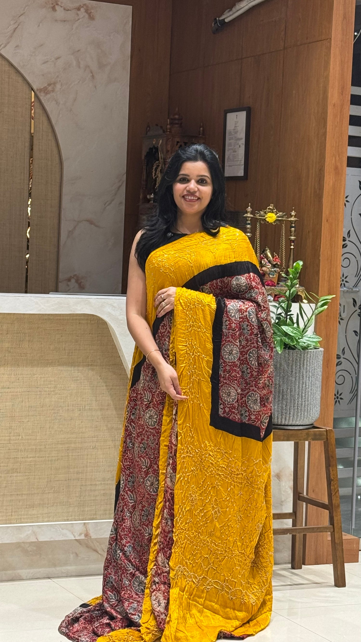 SUV4008-RED WITH MUSTARD