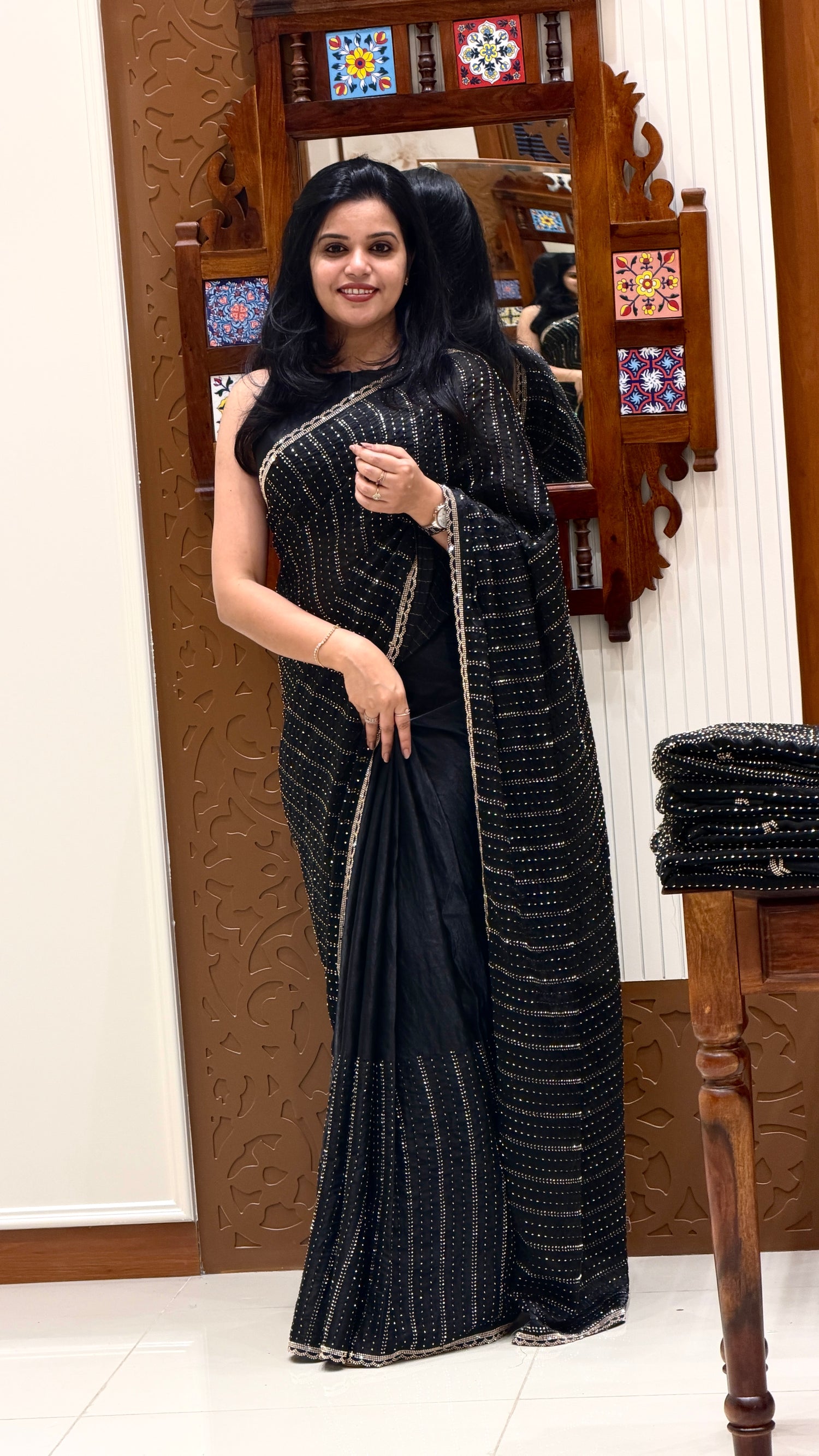 SUV5132-BLACK PARTY WEAR