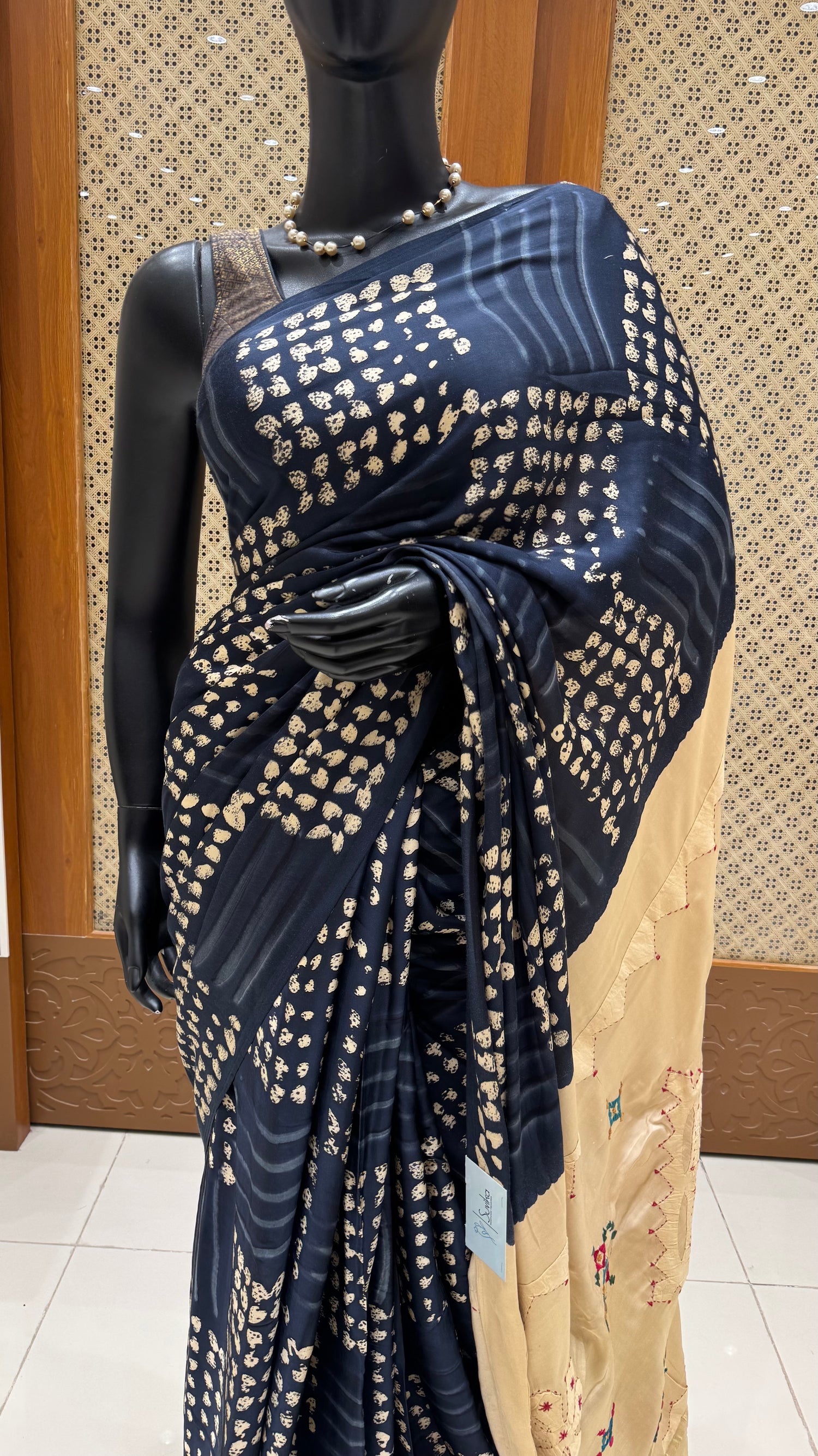 SATIN CREPE SILK SUV5040