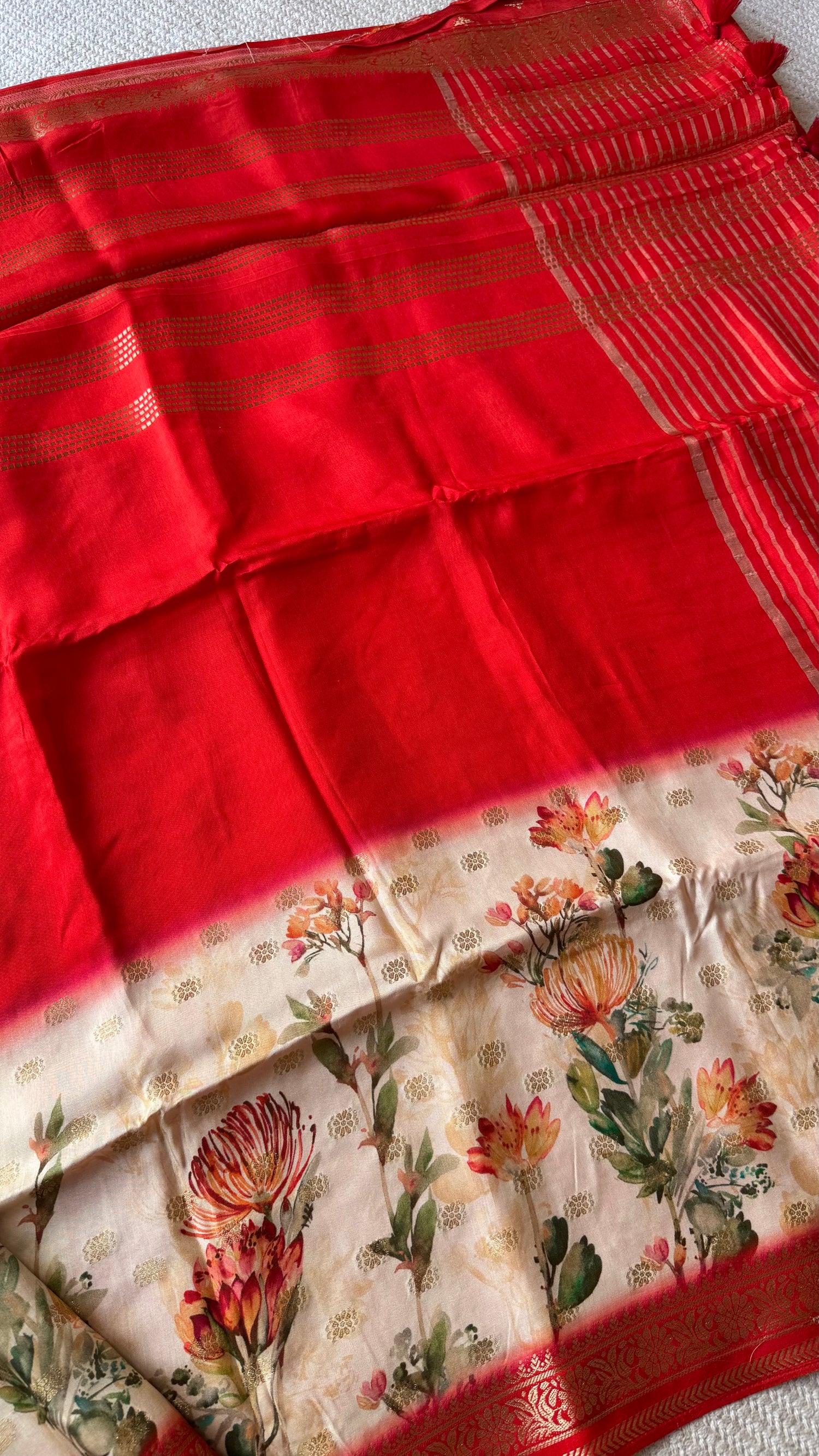 SUV4346-RED