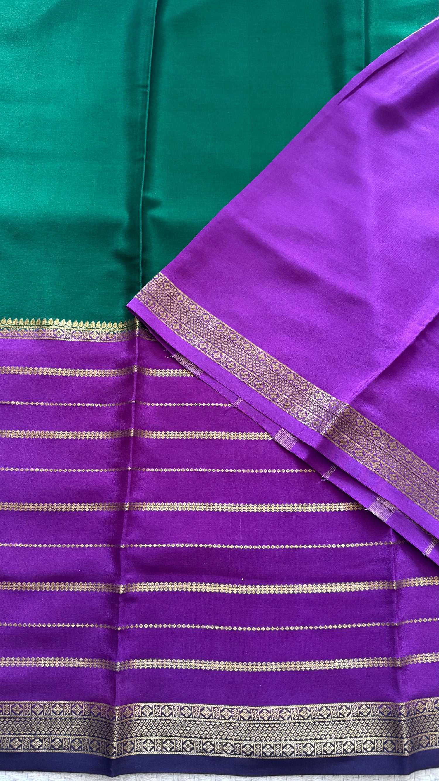 SUV2767 - BOTTLEGREEN WITH PURPLE