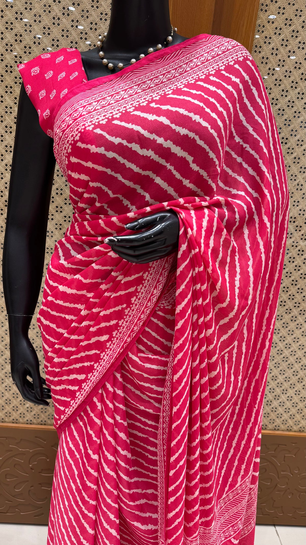 SEMI GEORGETTE SAREE SUV5946-6