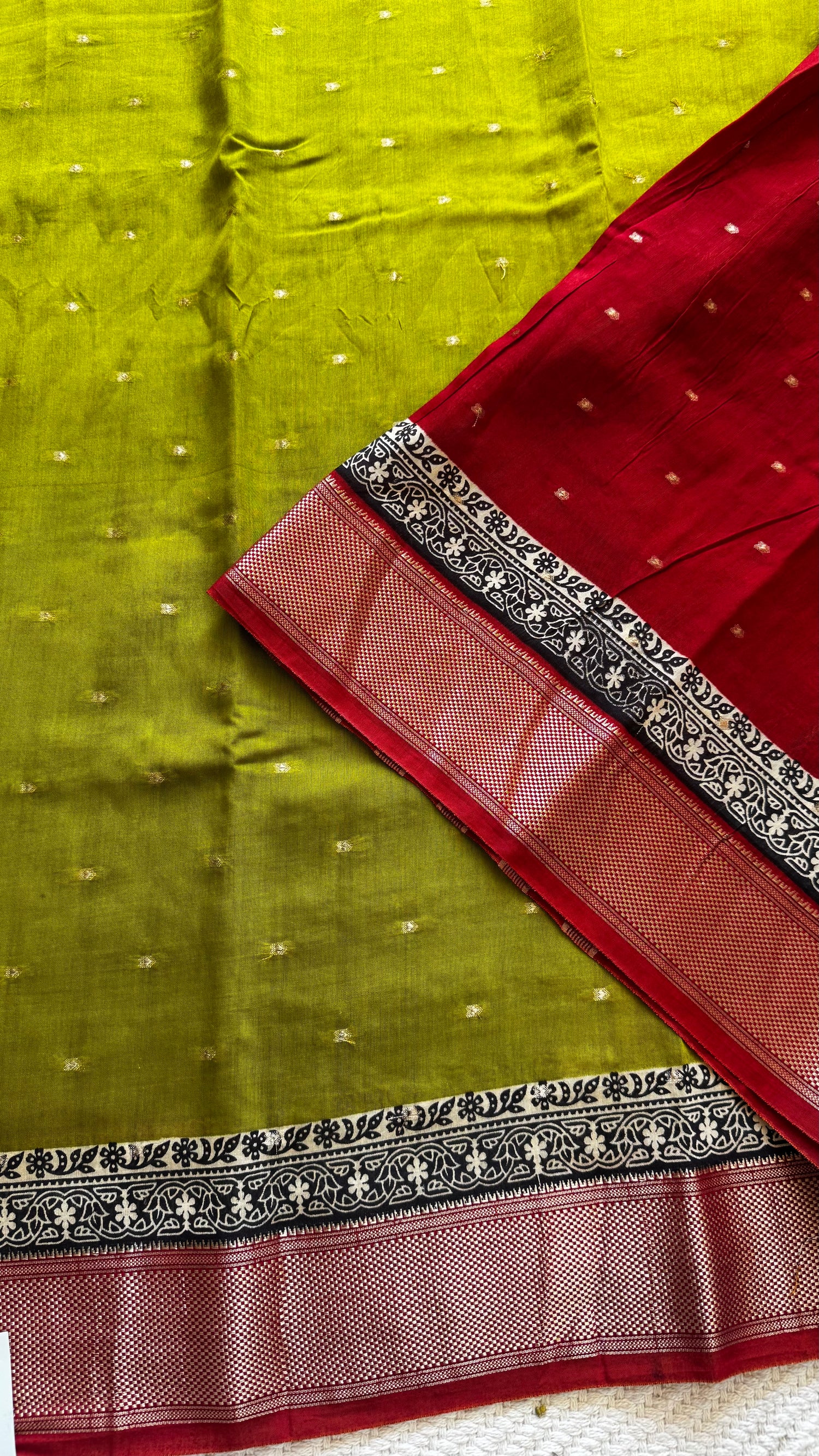 SUV4292-OLIVEGREEEN WITH RED