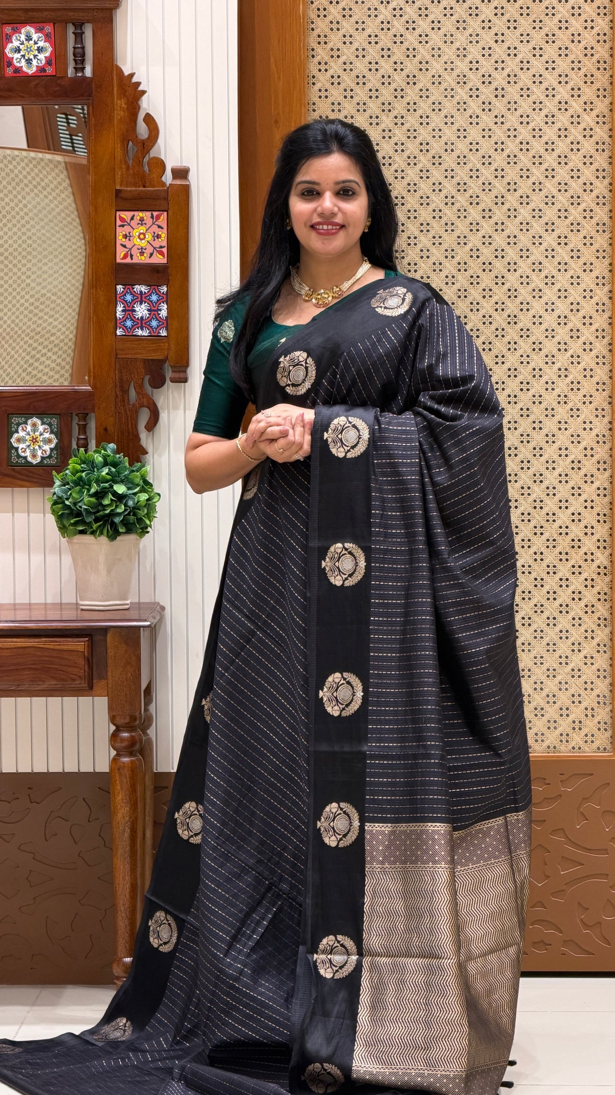BANARASI SILK SUV5734-BLACK