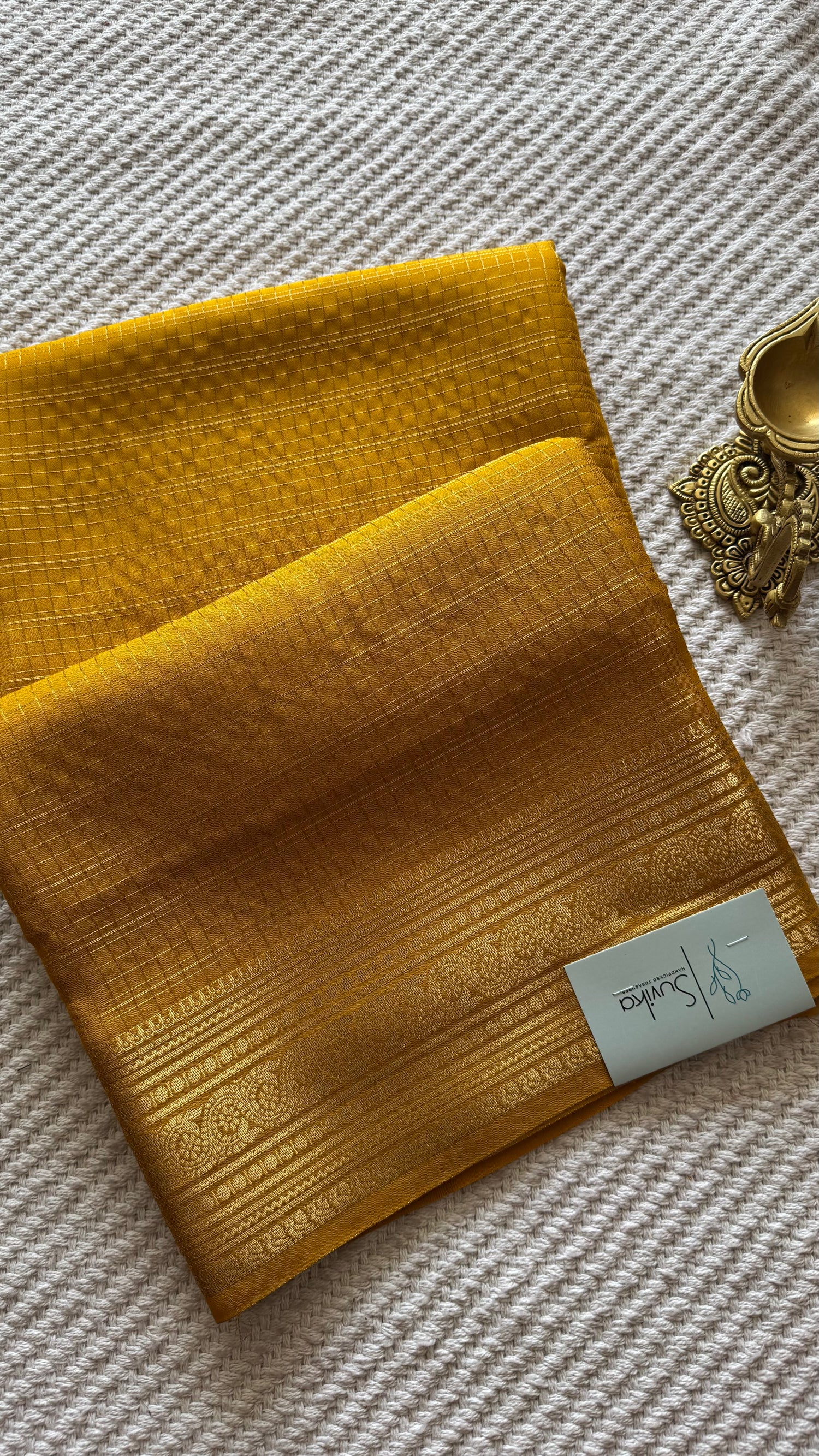 SUV4428-YELLOW
