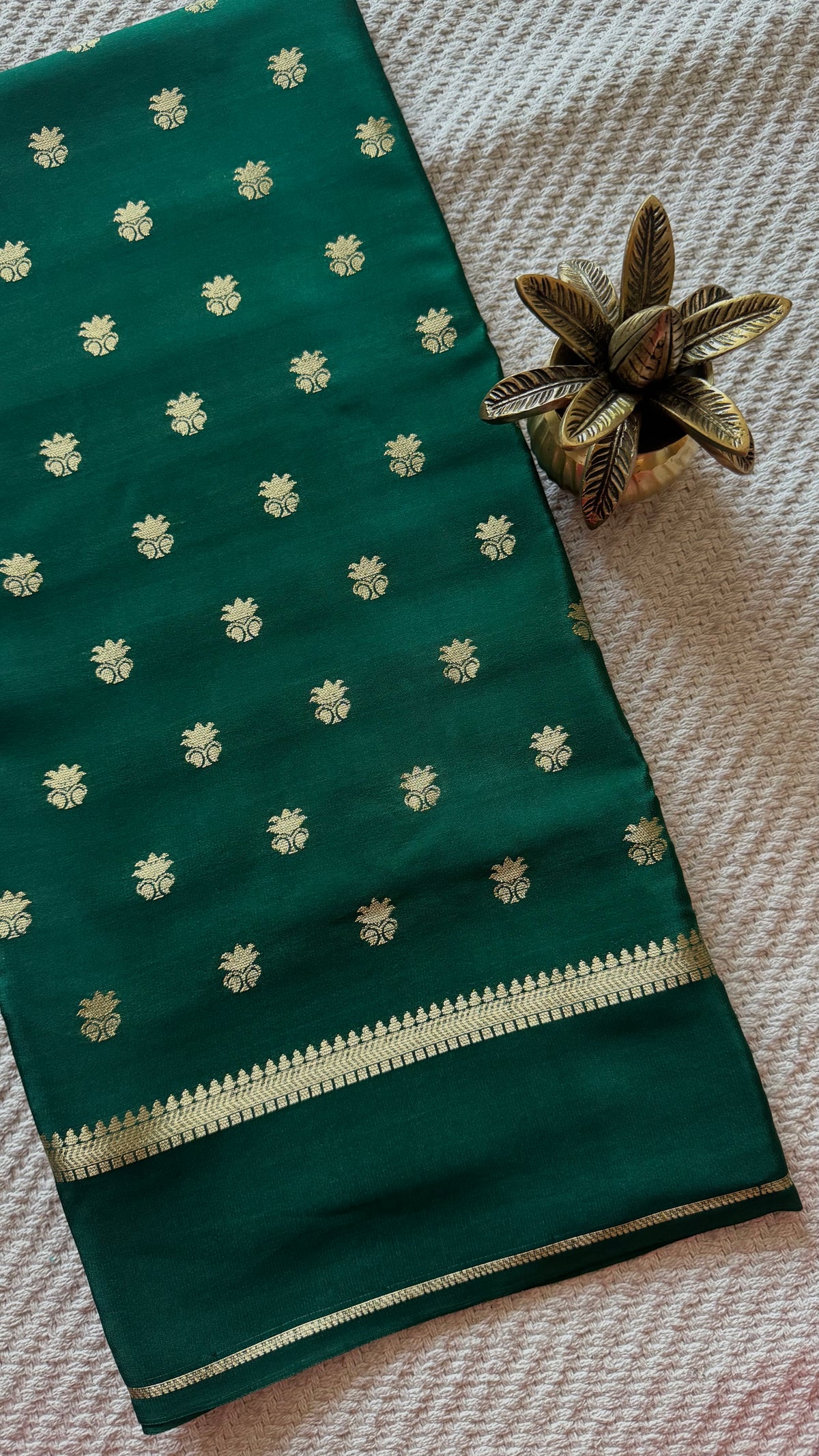MYSORE CREPE SAREE SUV5858-BOTTLEGREEN