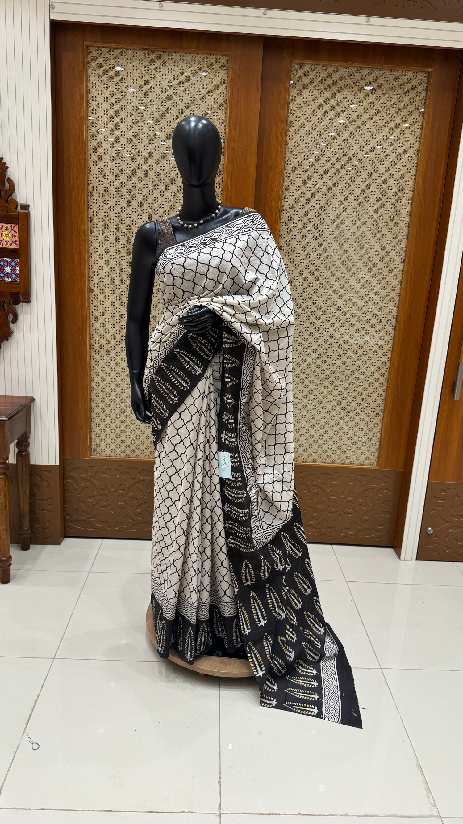 MUL COTTON SUV4898-BLACK