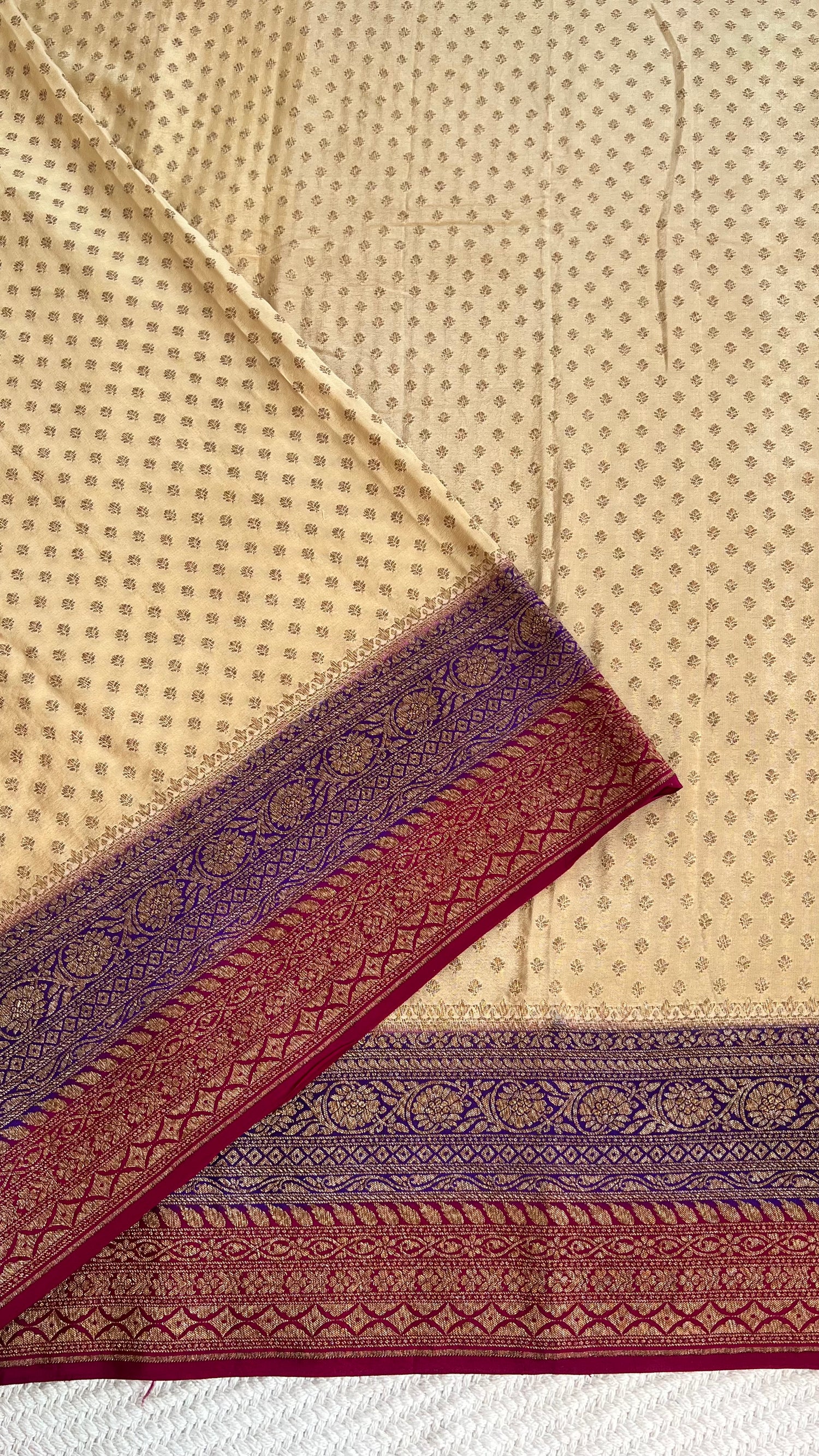 PSUV68 - BIEGE WITH MAGENTA (2D) PURE CREPE SILK SAREE