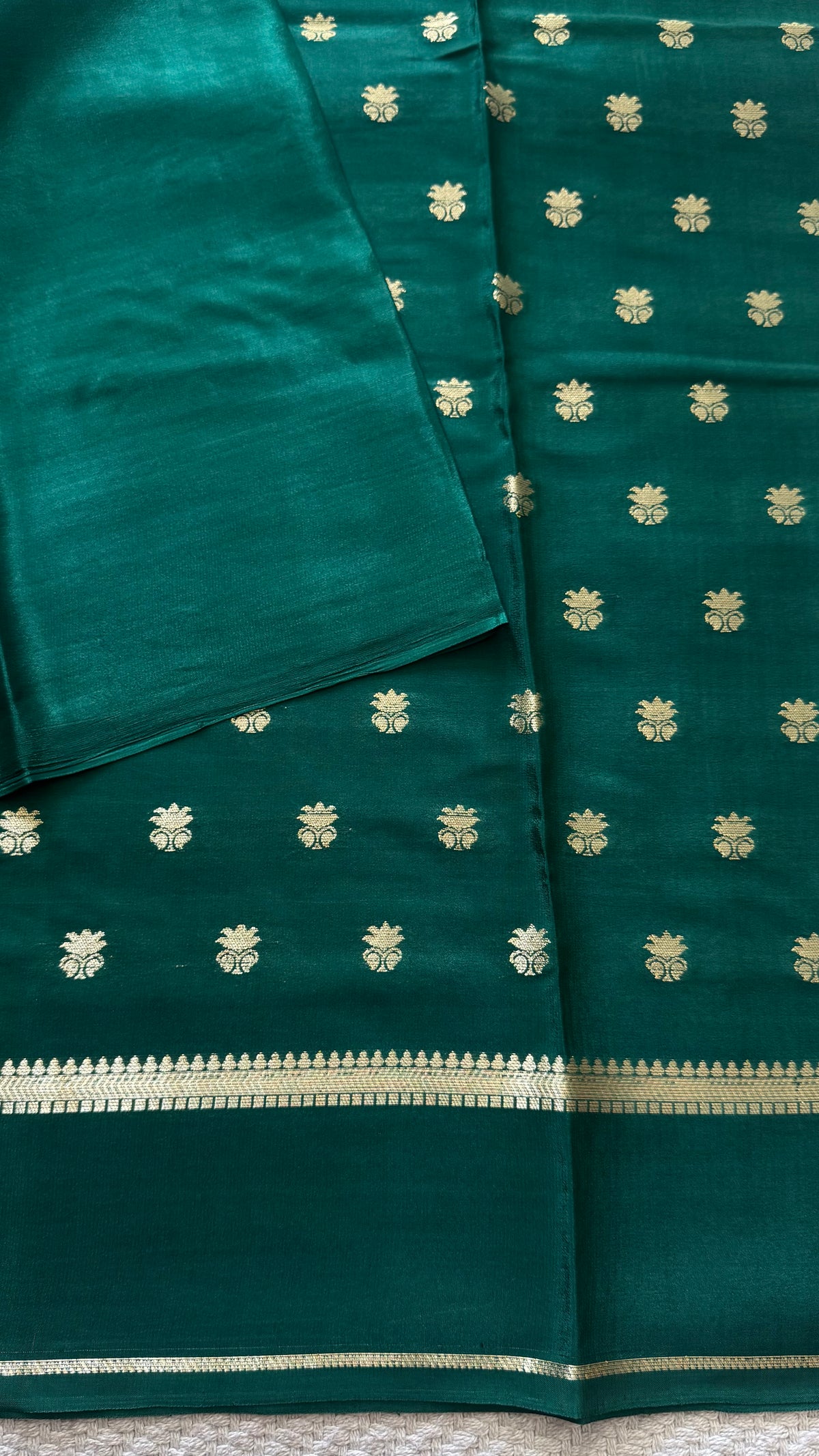 MYSORE CREPE SAREE SUV5858-BOTTLEGREEN