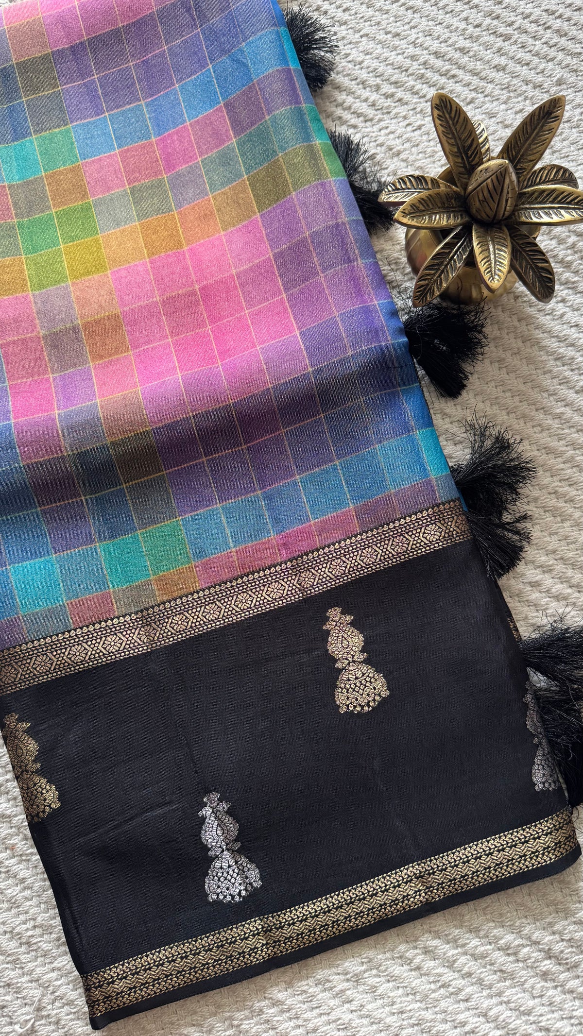 CHECKS SAREE SUV5885-MULTI-3