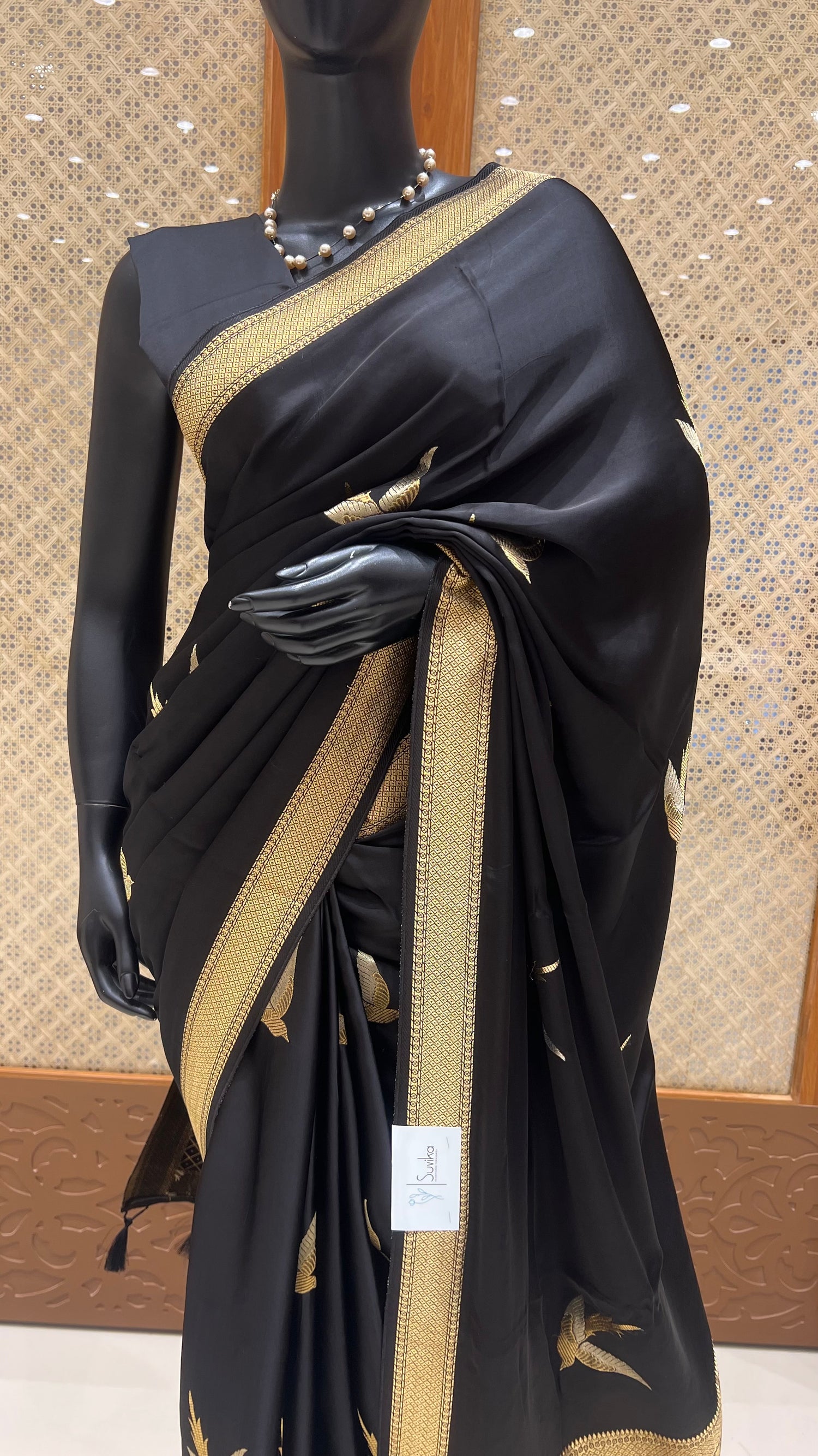 SUV4219-BLACK