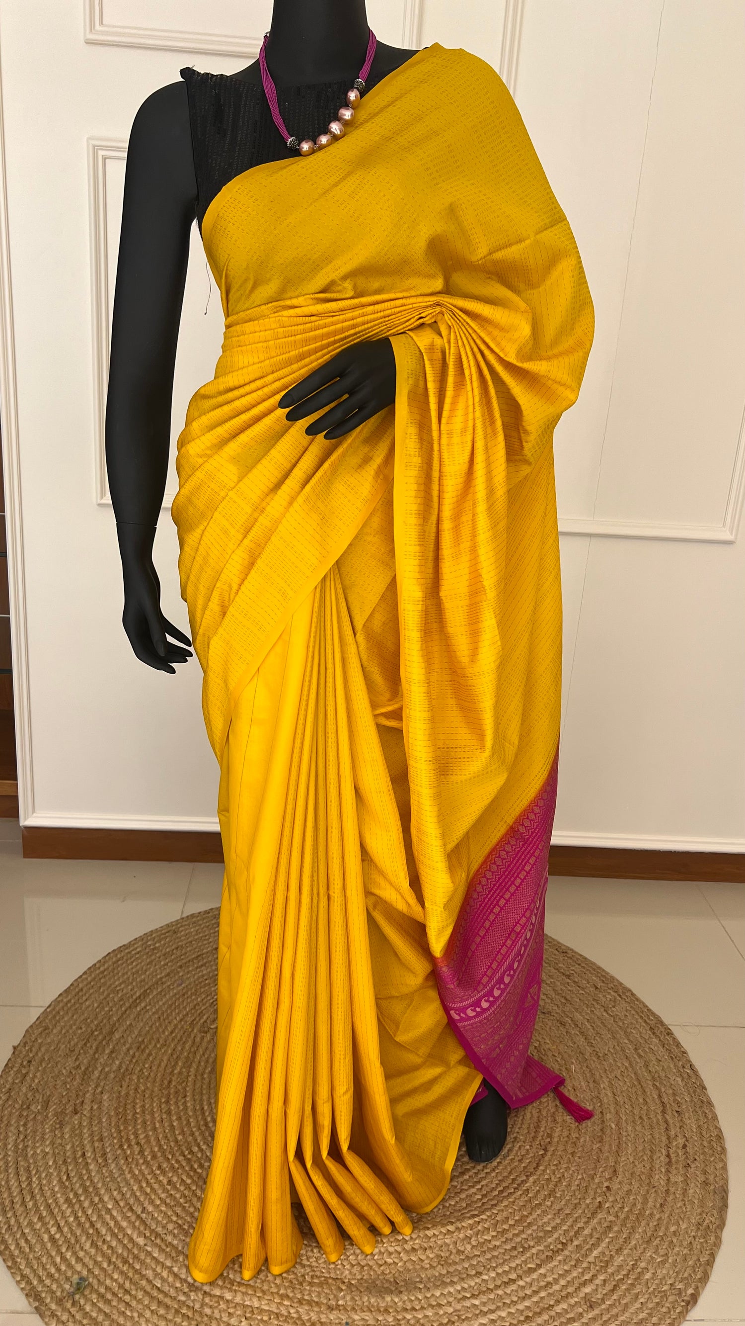 SUV3873-YELLOW WITH PINK