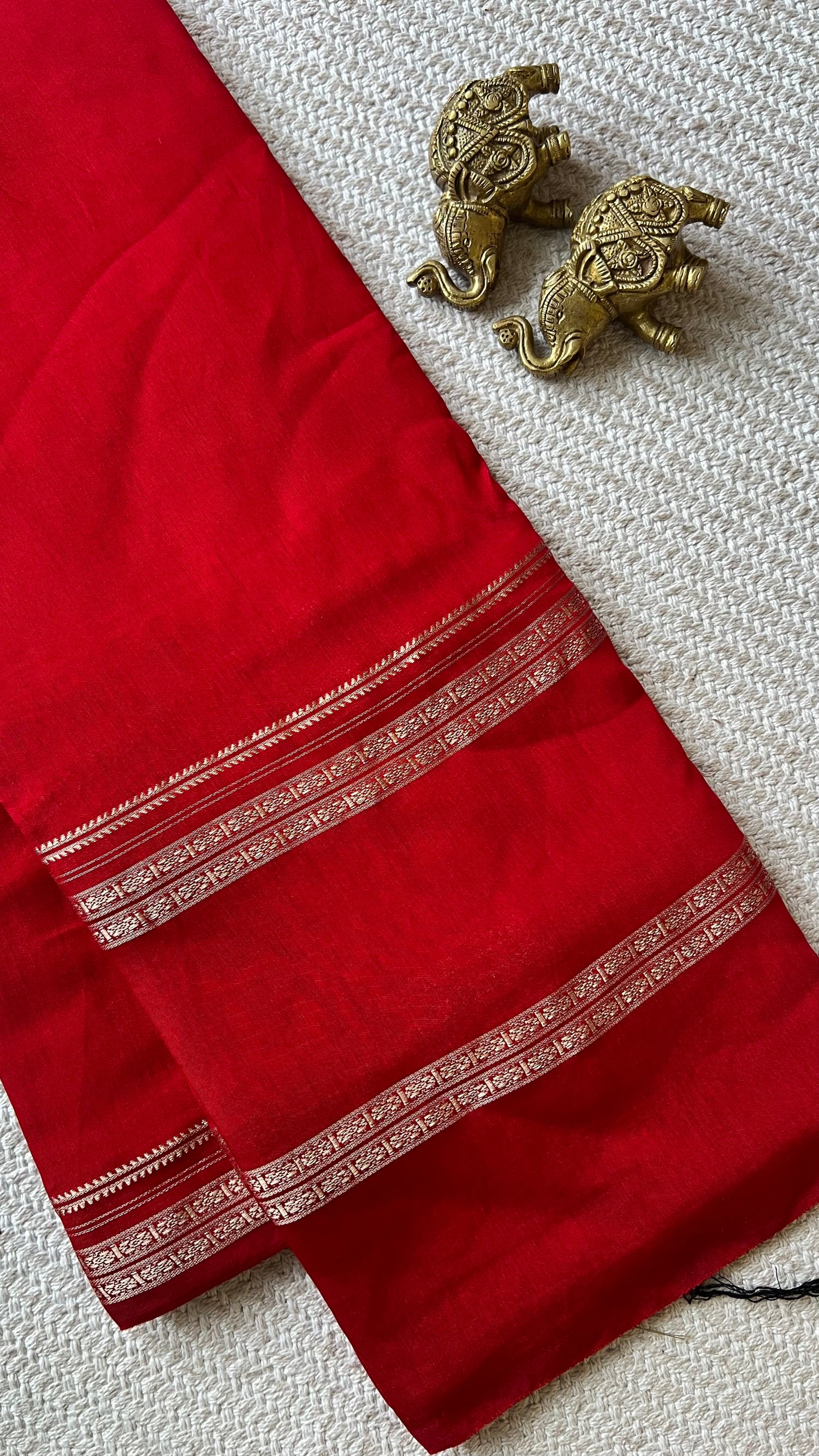 SUV4788-RED