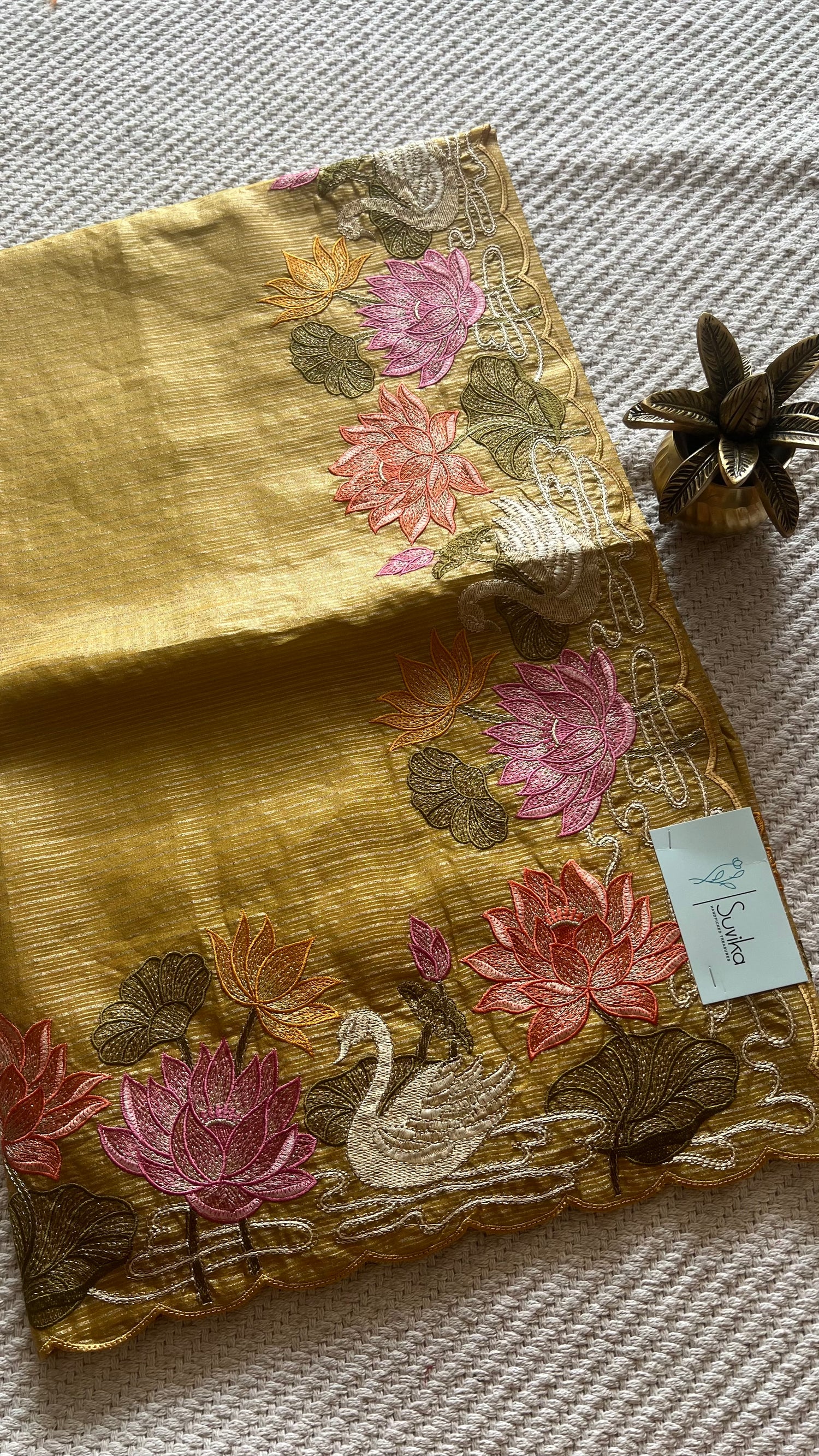SUV4622-YELLOW