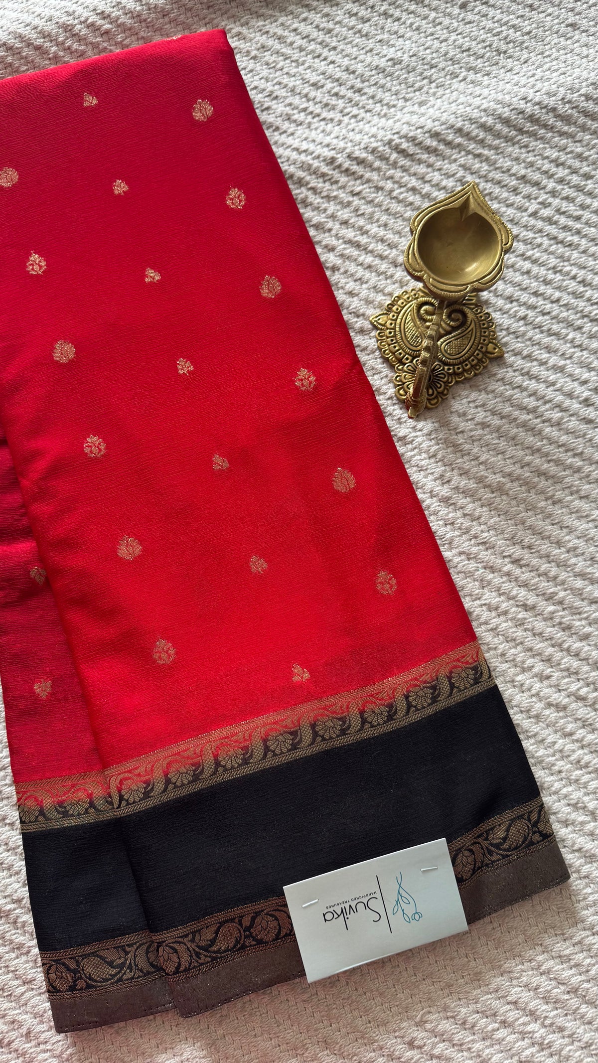 CREPE SILK SUV5740-RED WITH BLACK