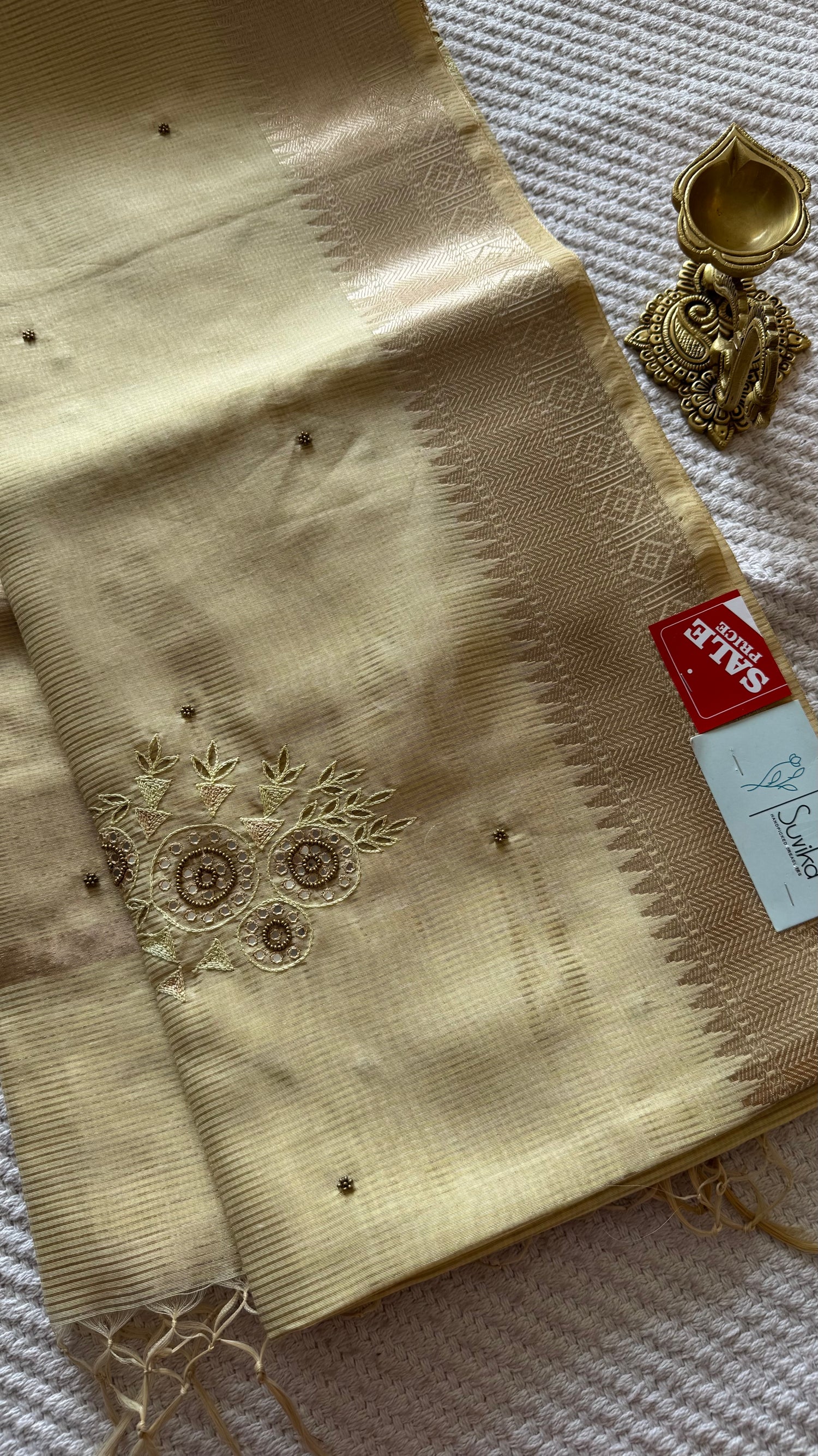HW75 Tissue hand work 100