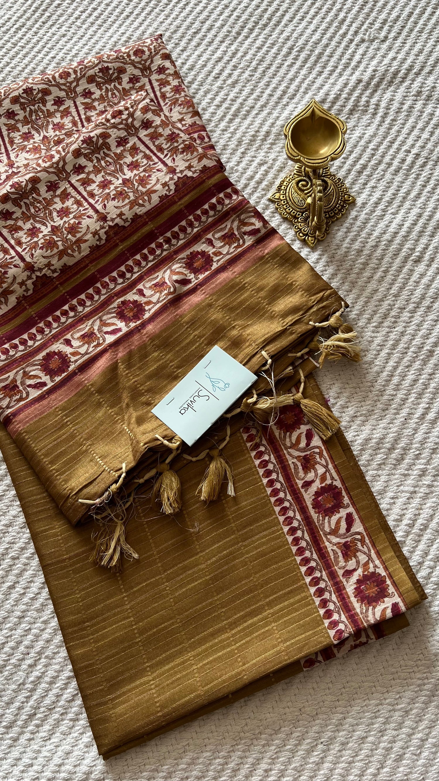 SUV4233-MEHENDIGREEN