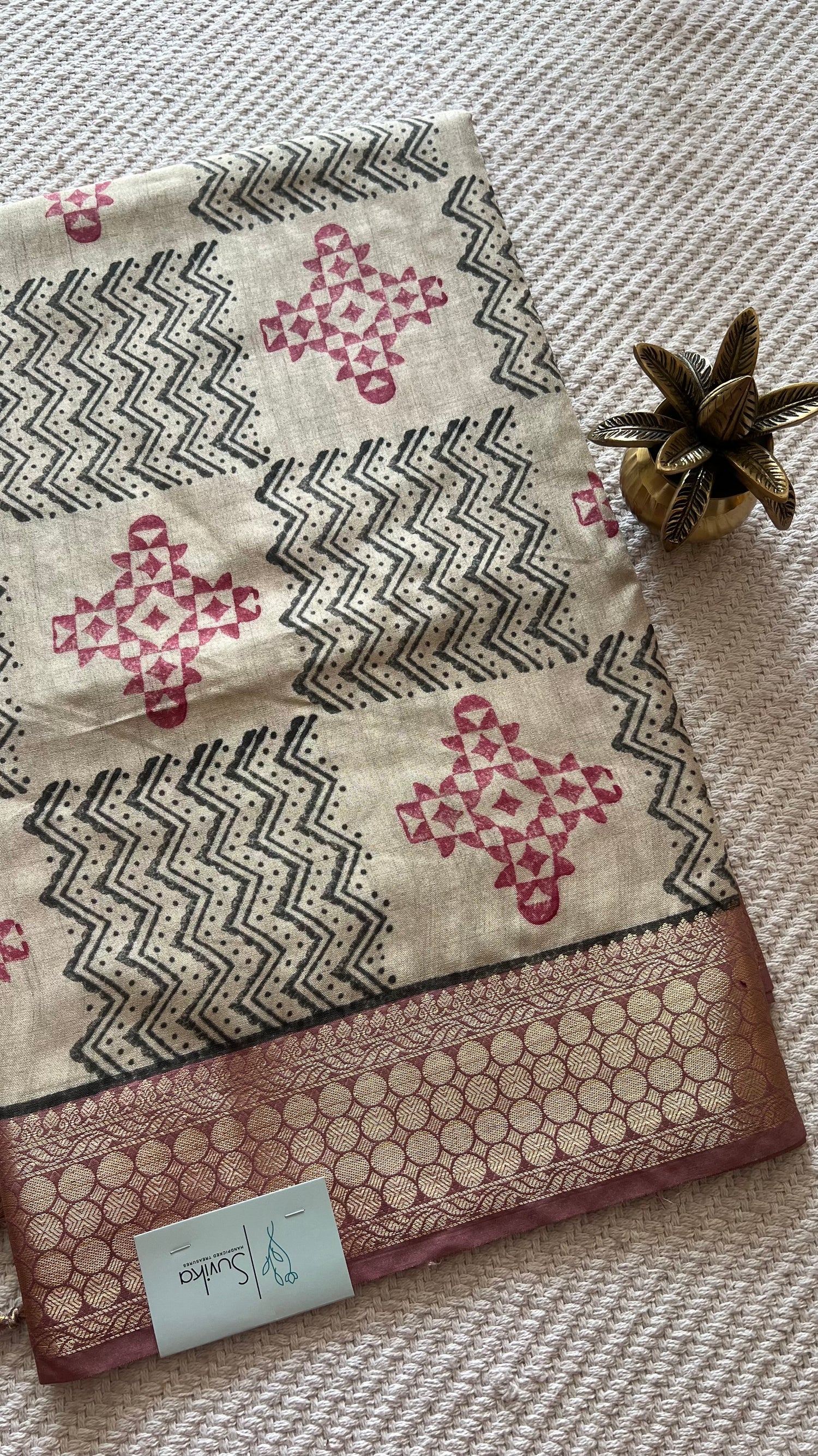 SUV4438-ONIONPINK WITH BLACK