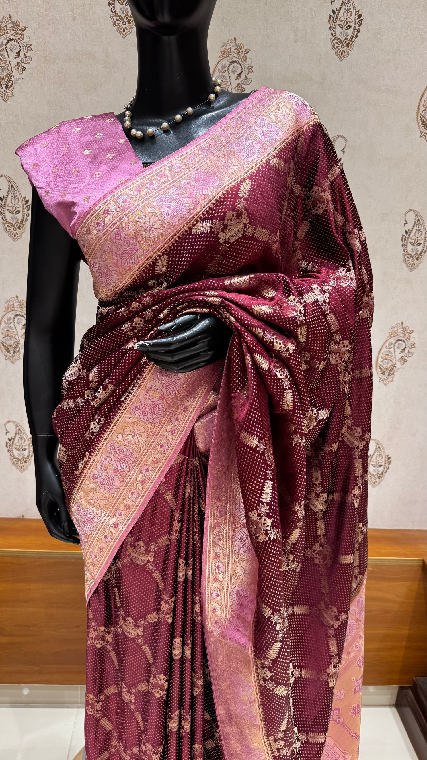 SATIN CREPE SUV5631-WINE WITH ONIONPINK