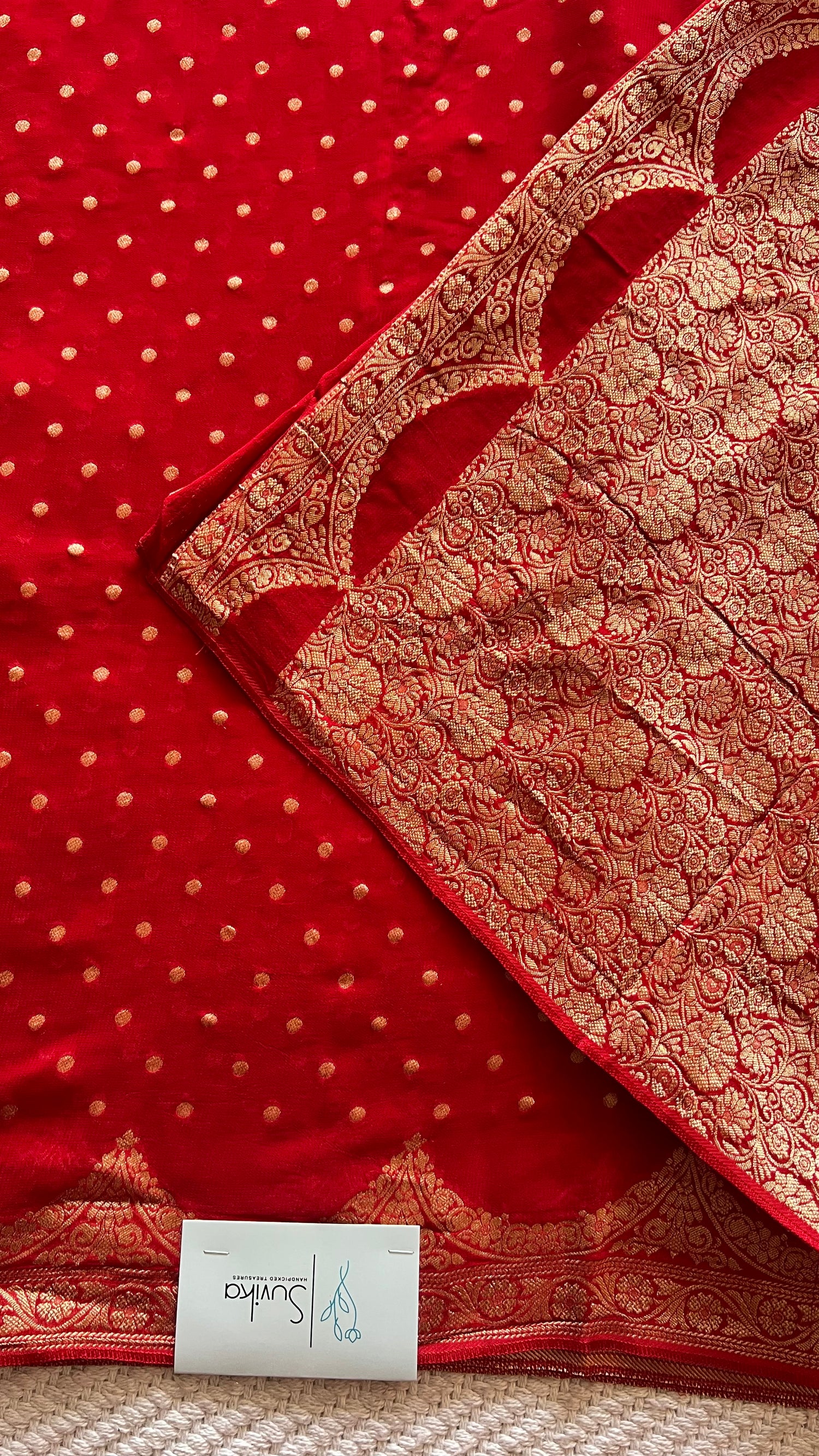 SUV4271-RED